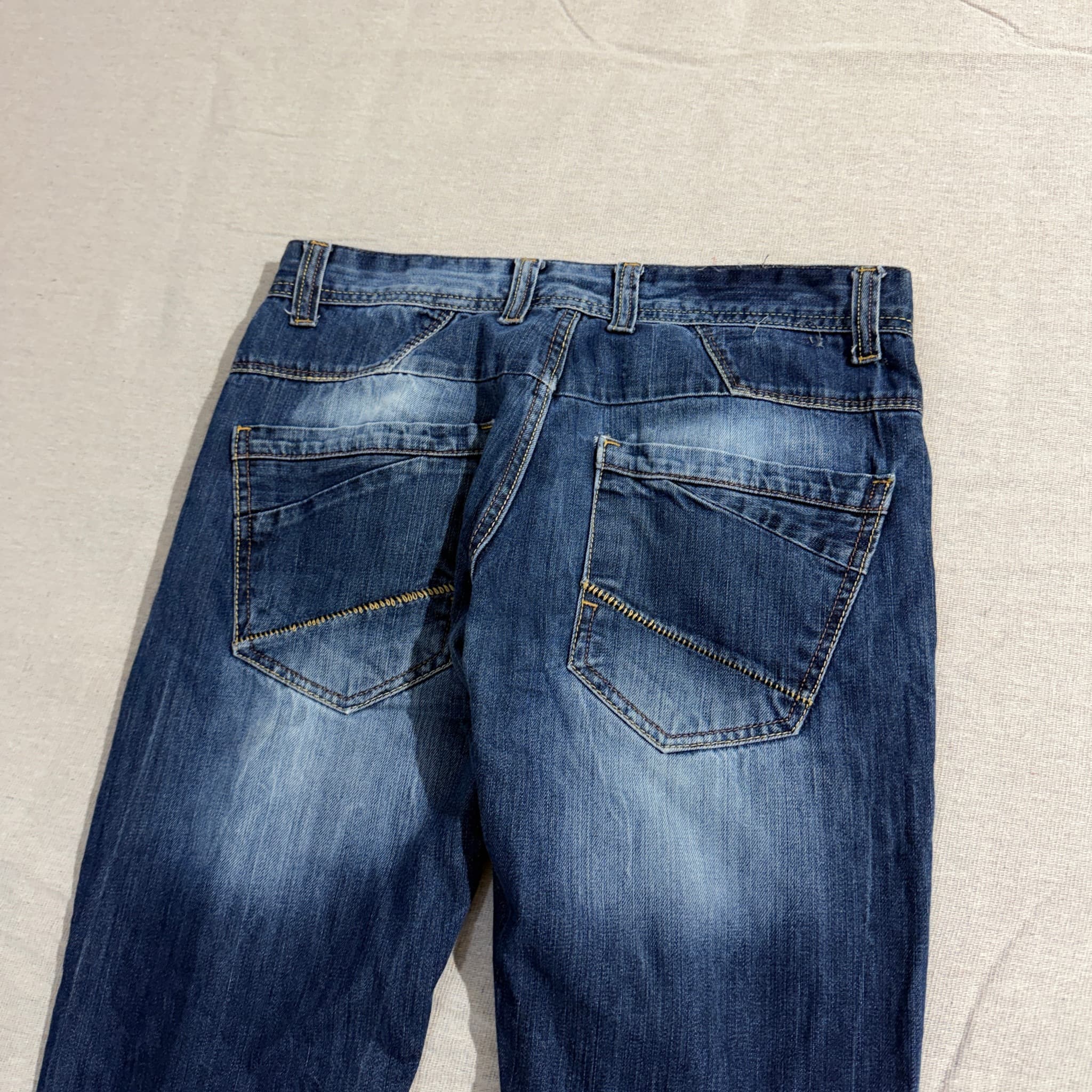 Levi Strauss & Co Men's Blue Denim Jeans Size 34 — photo 7 of 9