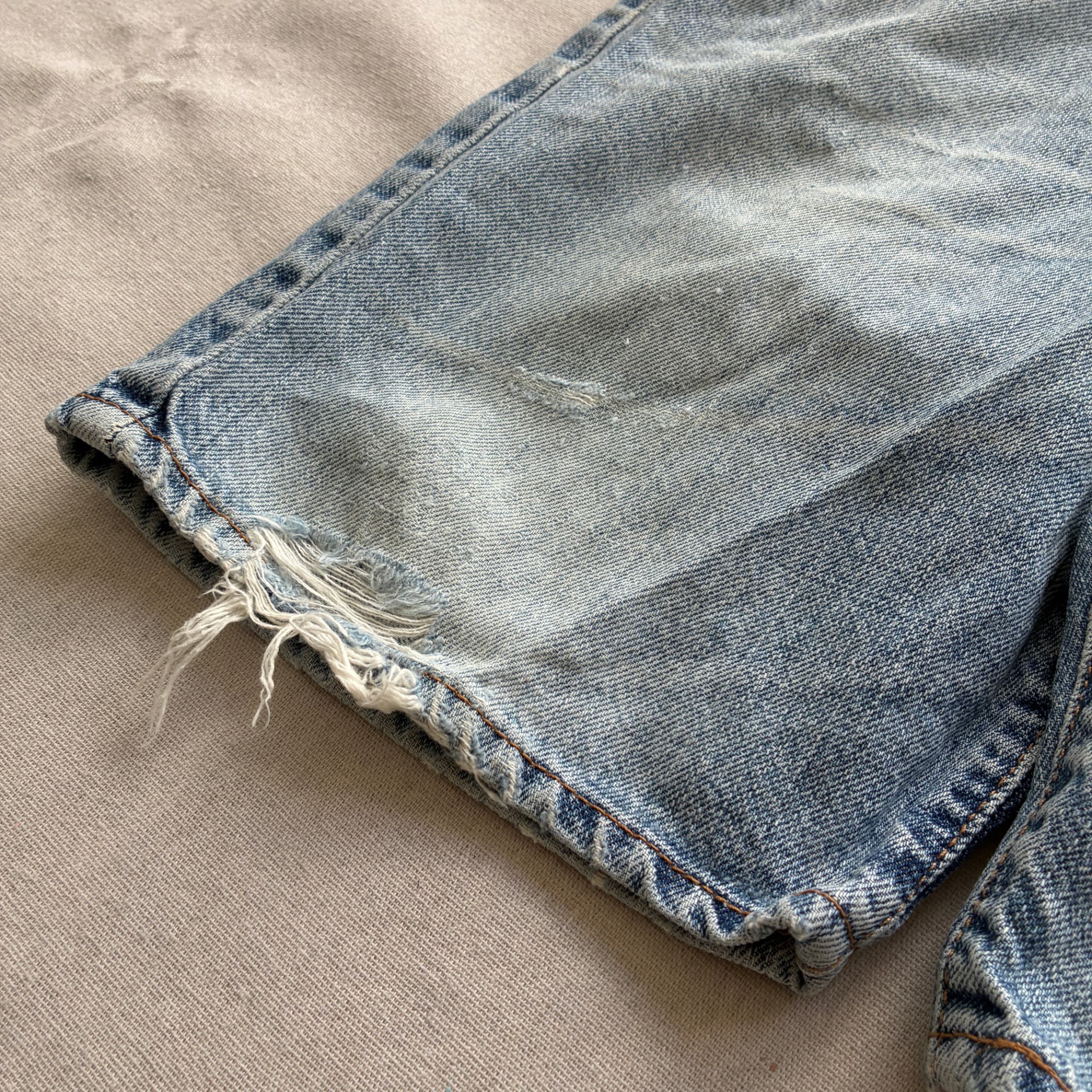 Levi Strauss & Co. Men's Distressed Denim Jean Shorts Blue Baggy Vintage 2000s Release 34 — photo 2 of 6