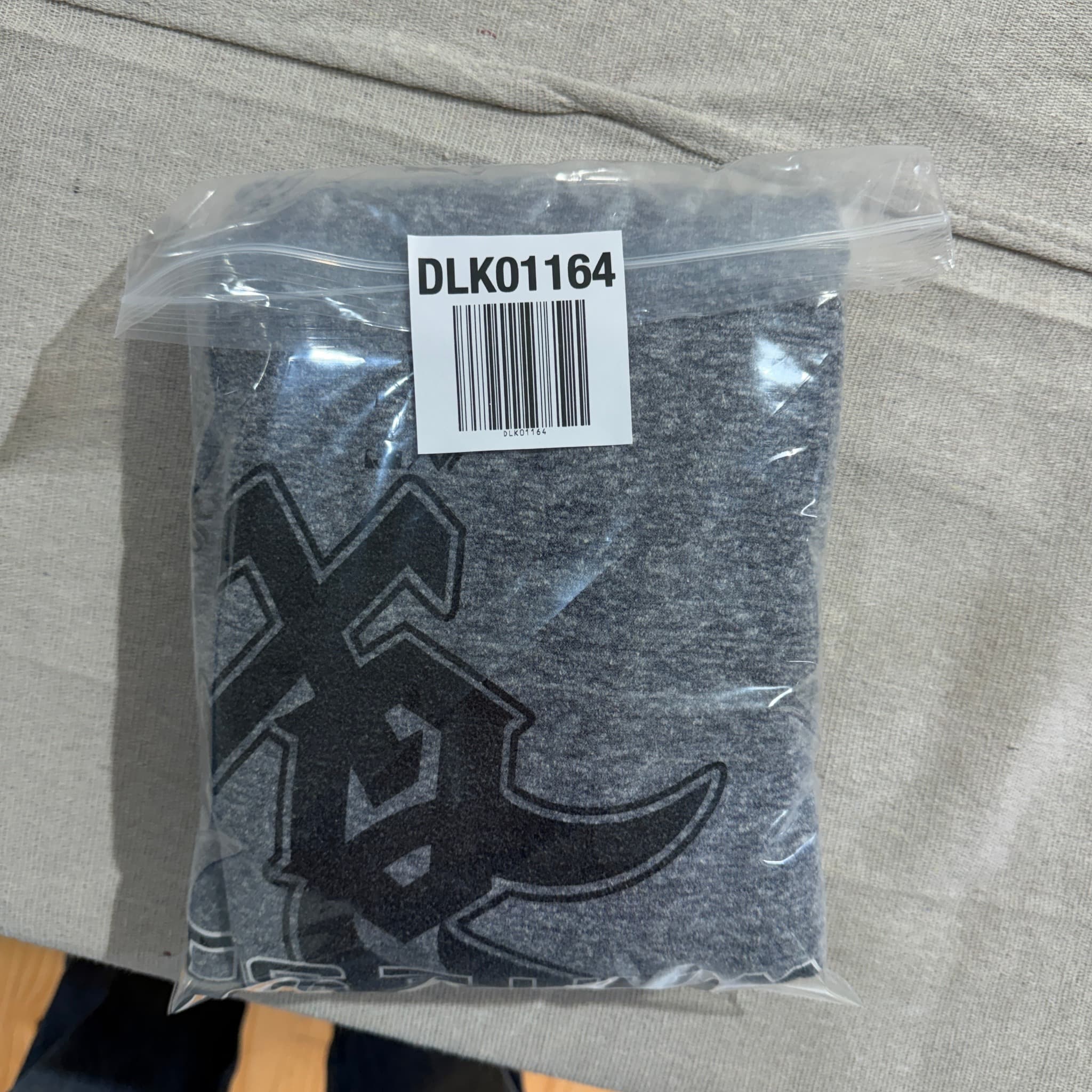 Majestic Chicago White Sox Heather Grey Crewneck Sweatshirt Size L — photo 7 of 7