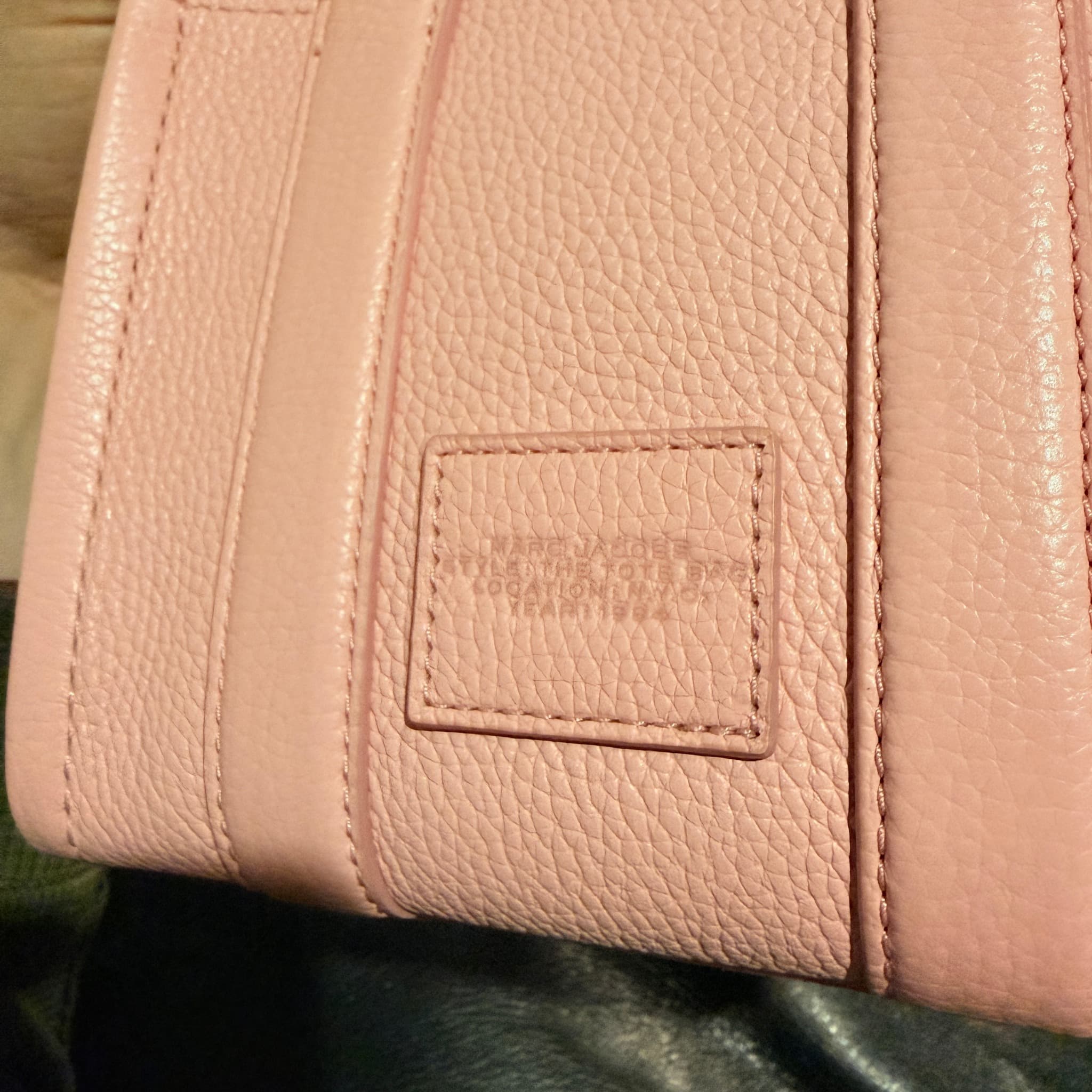 Marc Jacobs The Micro Tote Bag Pink Leather Handbag — photo 4 of 8