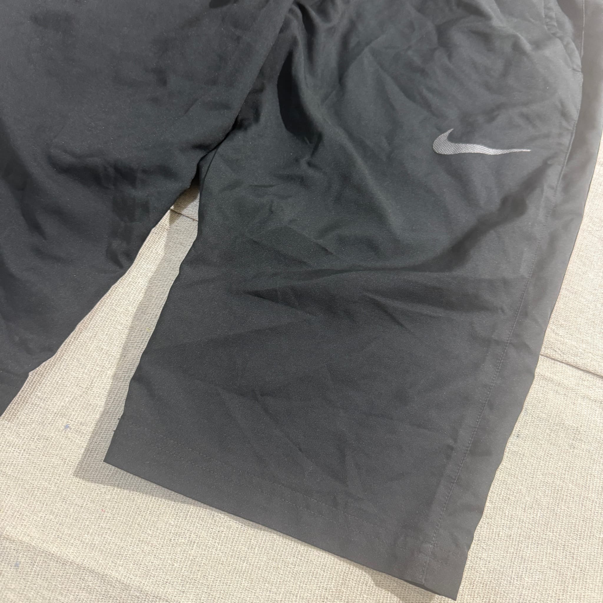 Men's Black Dri-FIT Training Shorts Size L — photo 2 of 5