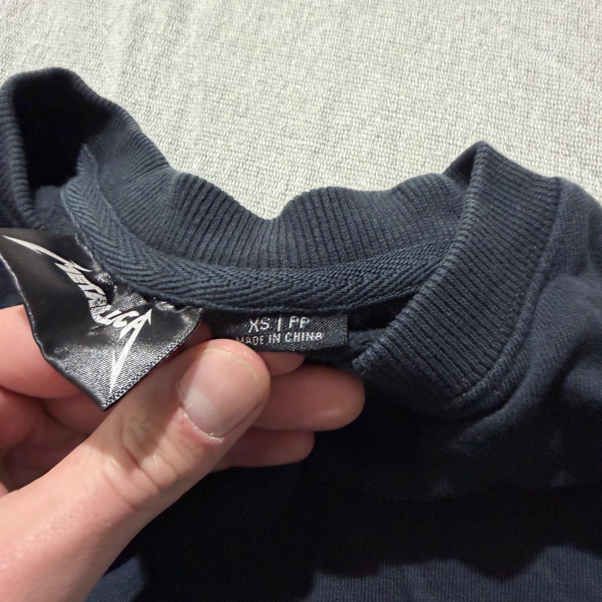 Metallica Ride The Lightning Tour Graphic Sweatshirt Black Size XS — photo 4 of 7