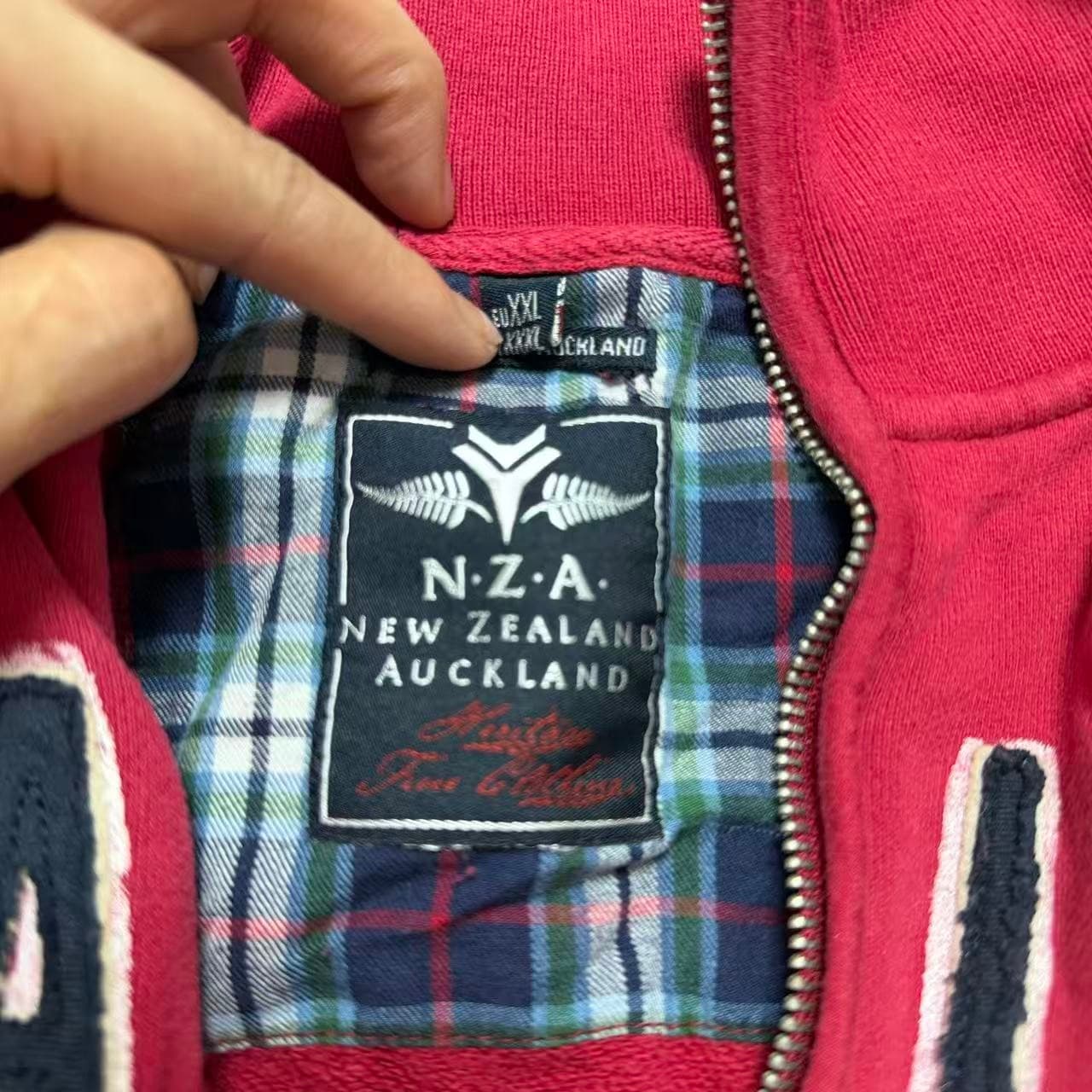 N.Z.A. New Zealand Auckland New Zealand Auckland New Zealand Auckland Red Zip-Up Sweatshirt XXL — photo 3 of 8