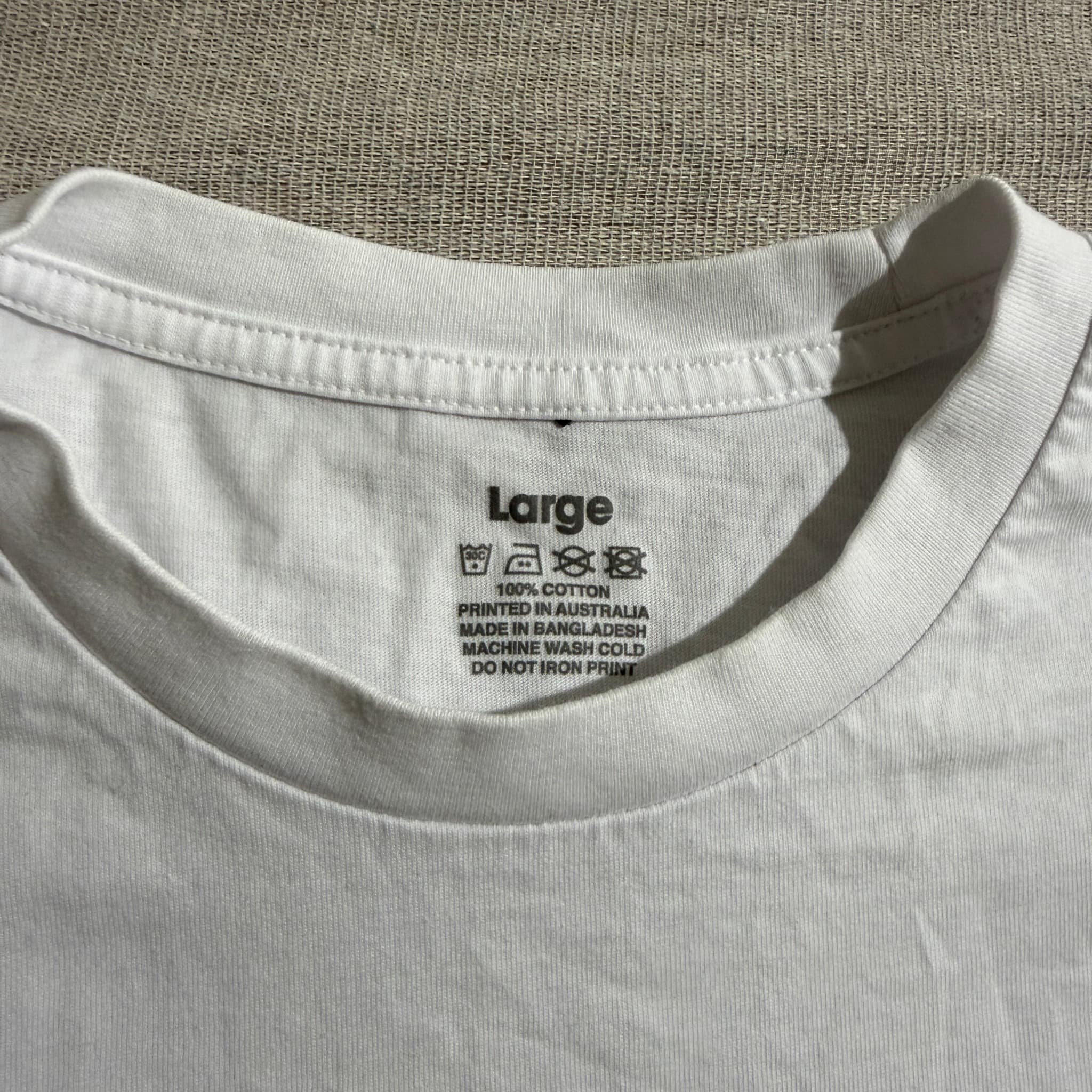 New York Souvenir T-Shirt White Large — photo 3 of 5