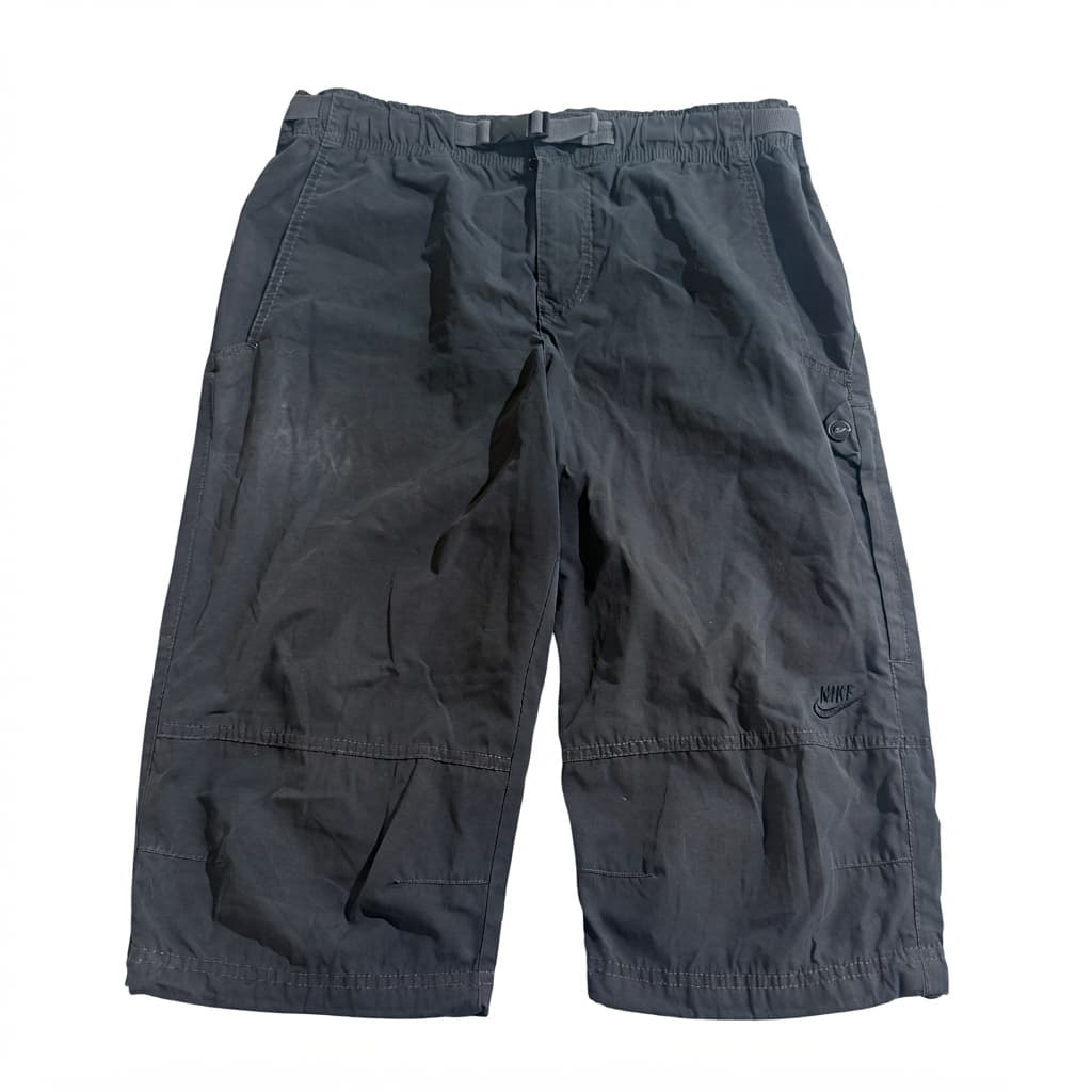 Nike ACG Belted Cargo Shorts Black Size M — photo 1 of 7