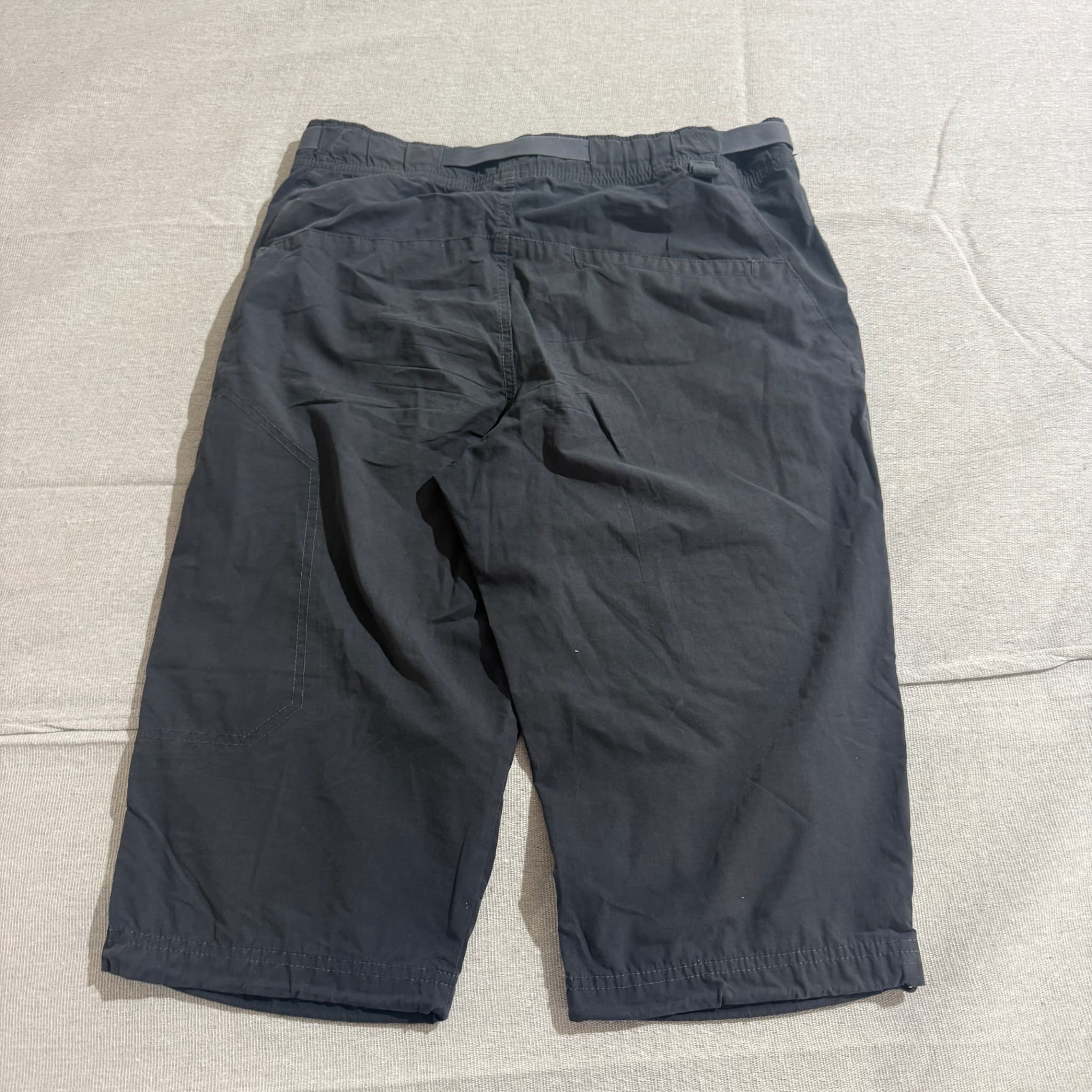 Nike ACG Belted Cargo Shorts Black Size M — photo 6 of 7