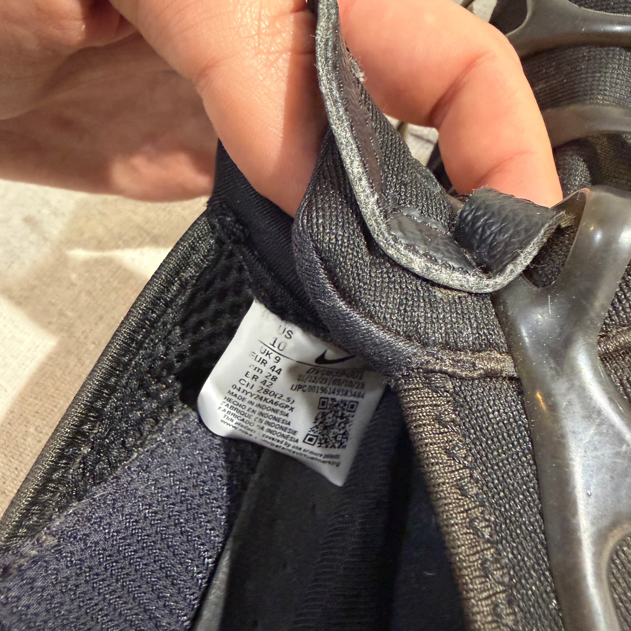 Nike Air Kukini Triple Black Sneakers — photo 3 of 8