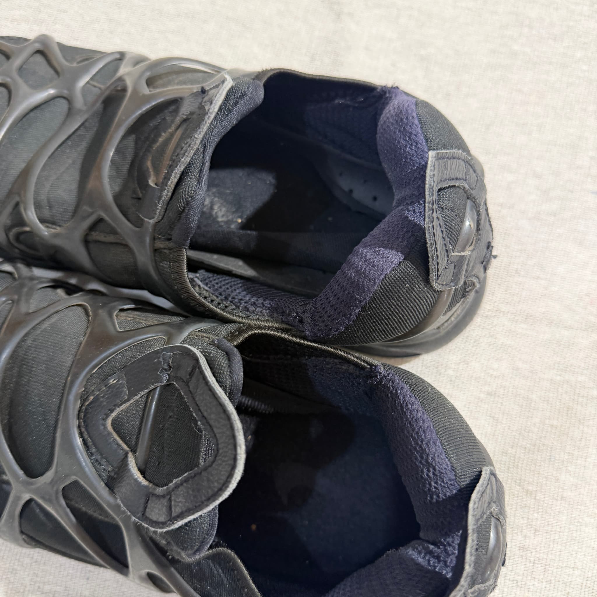 Nike Air Kukini Triple Black Sneakers — photo 5 of 8