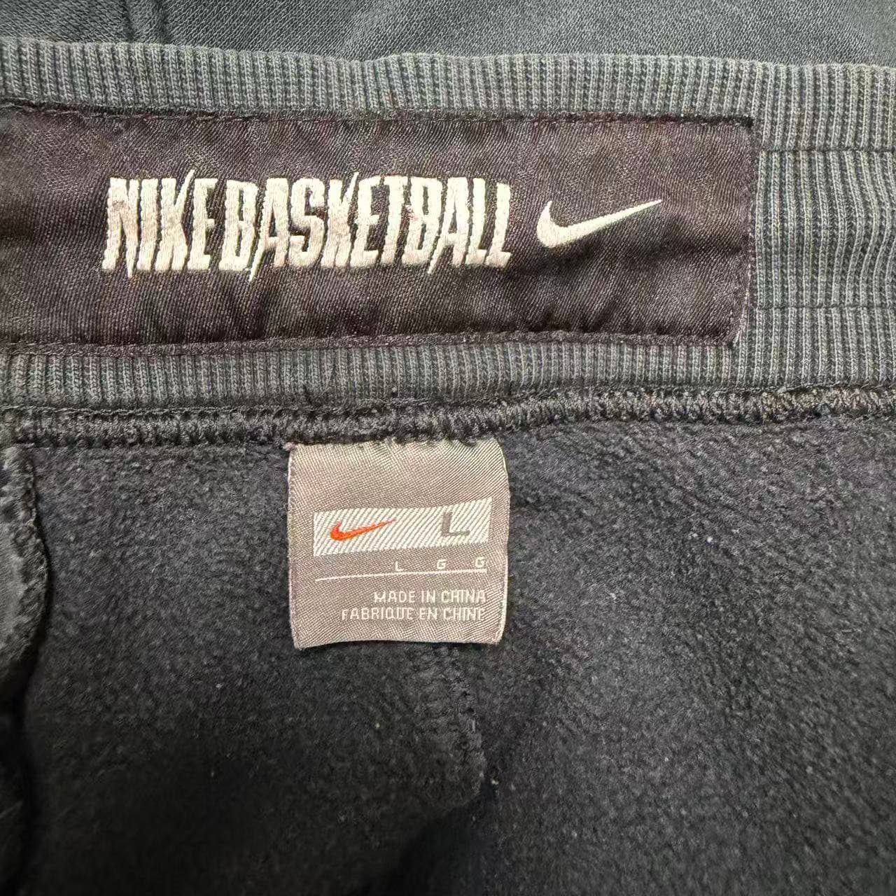 Nike Basketball Vintage 2000s Sweatpants Black L — photo 3 of 12