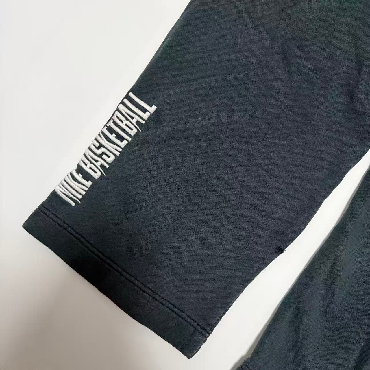 Nike Basketball Vintage 2000s Sweatpants Black L — photo 11 of 12