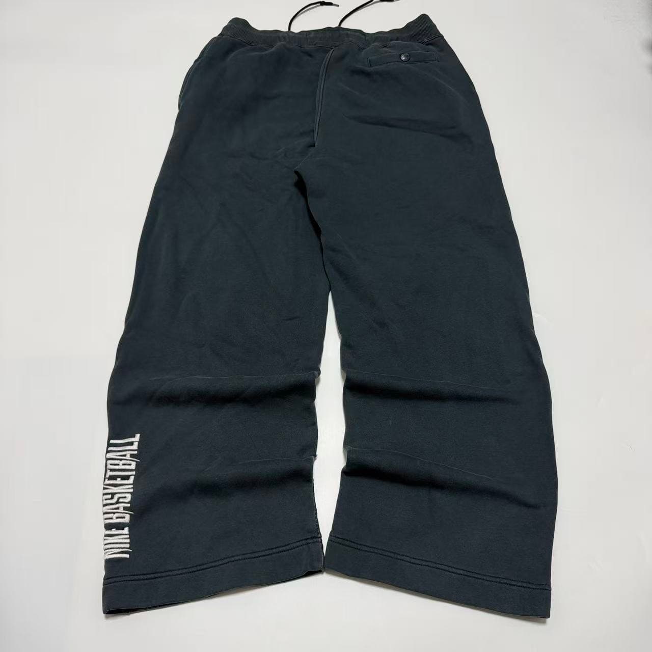 Nike Basketball Vintage 2000s Sweatpants Black L — photo 2 of 12