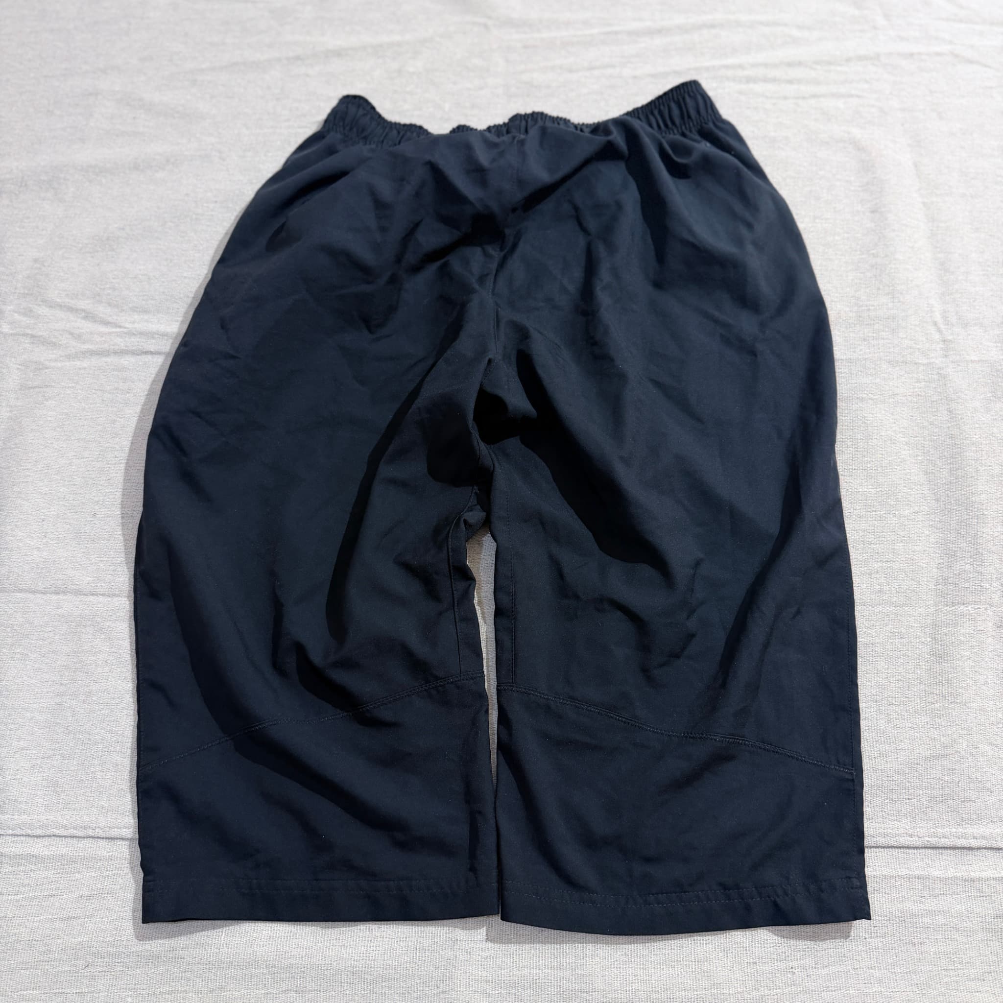 Nike Black Athletic Capris Baggy Vintage 2000s — photo 4 of 7