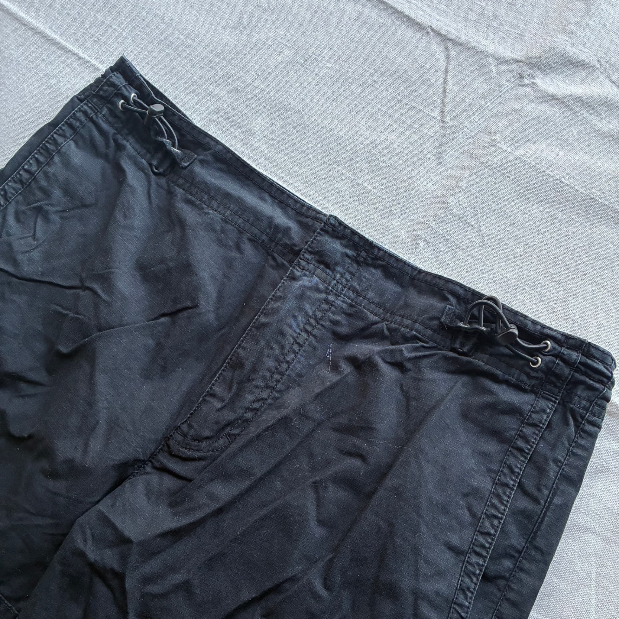 Nike Black Cargo Shorts With Zipper Pockets Size L — photo 3 of 7