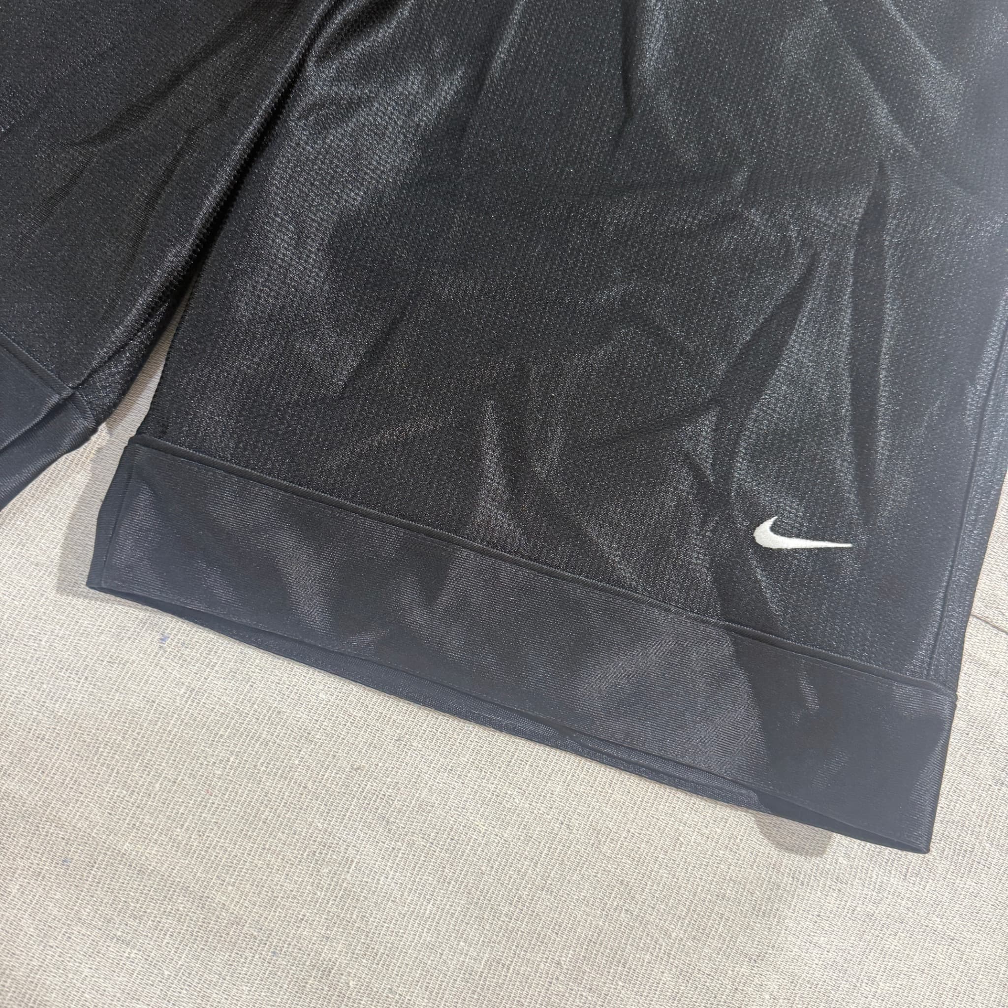 Nike Black Mesh Basketball Shorts Men's Size M — photo 2 of 6
