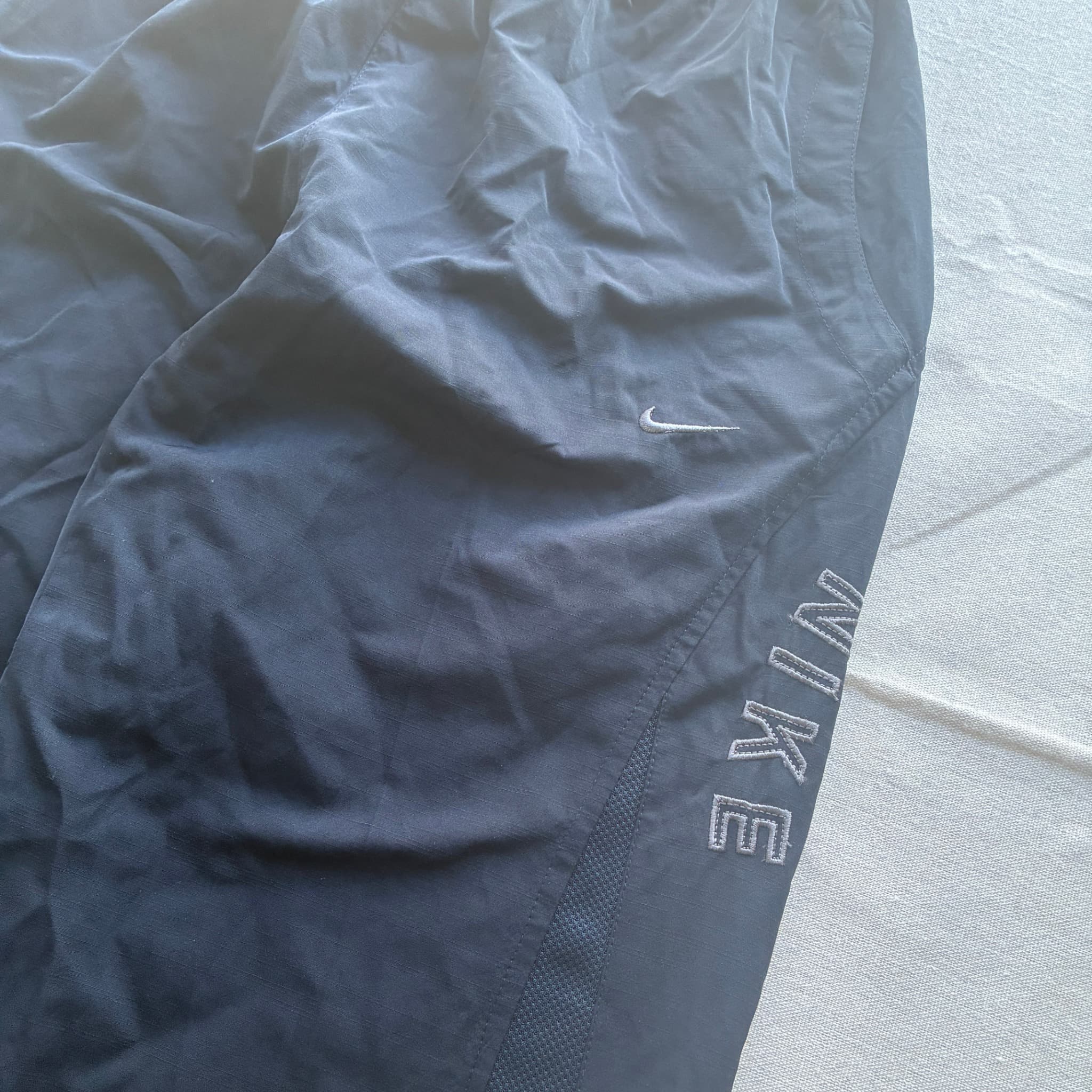 Nike Black Nylon Track Pants — photo 4 of 6