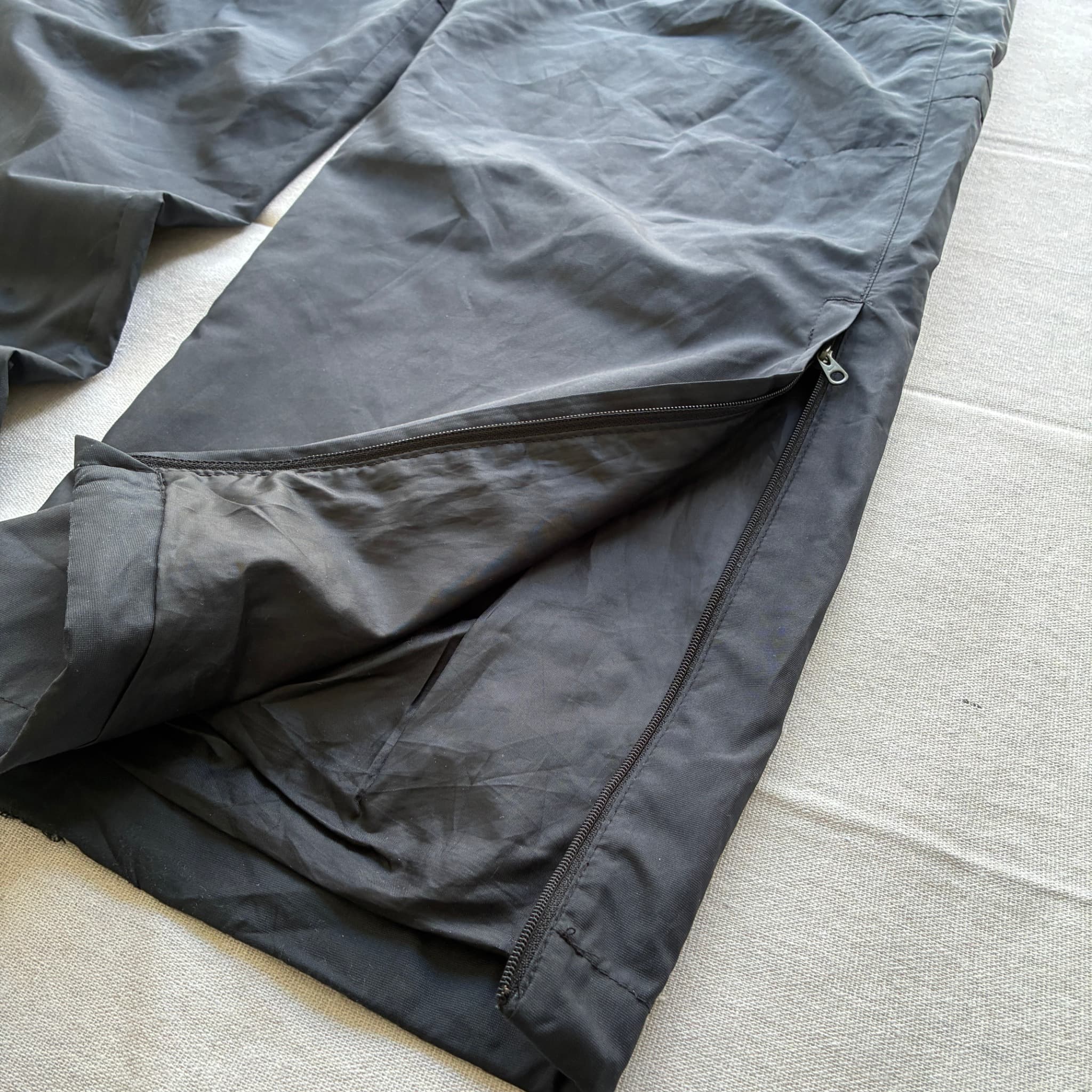 Nike Black Nylon Track Pants Baggy Vintage 2000s Release Size XL — photo 2 of 7
