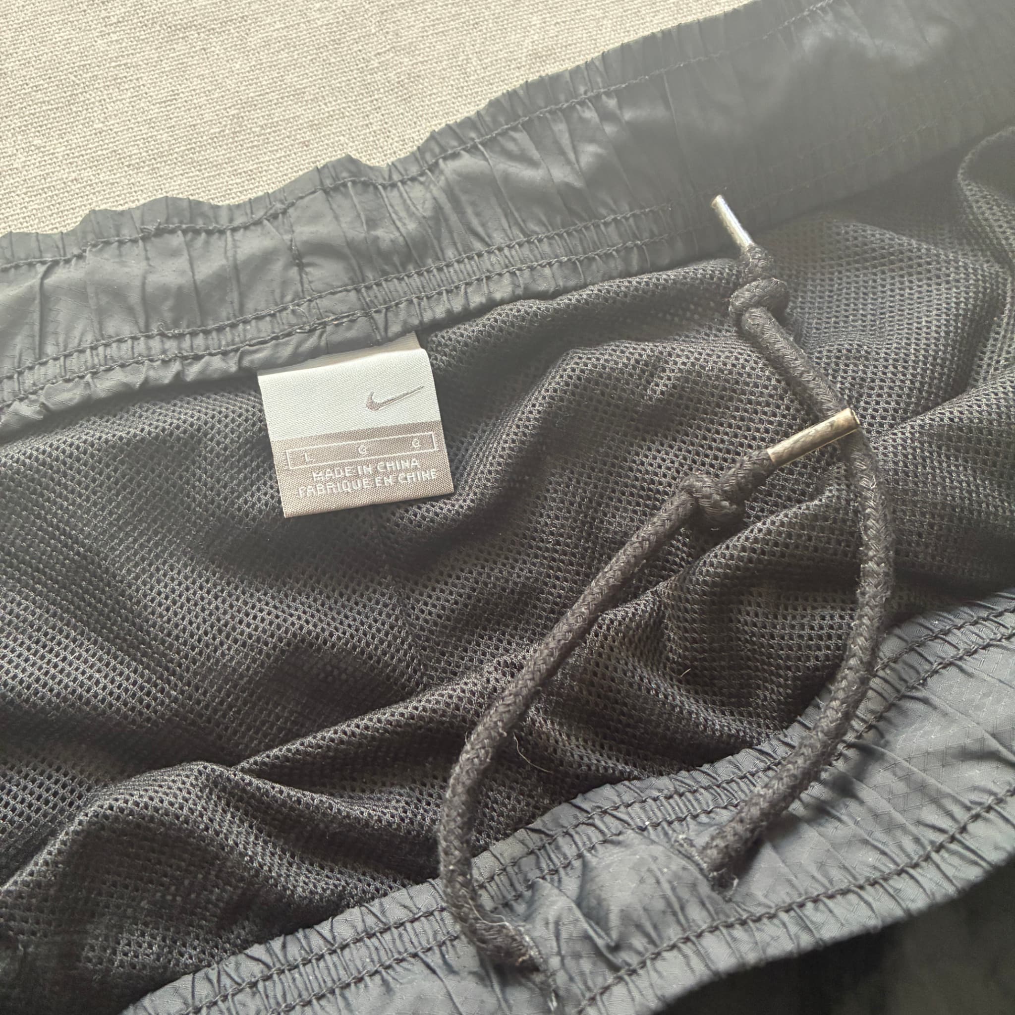 Nike Black Nylon Windbreaker Track Pants Size Large — photo 4 of 11