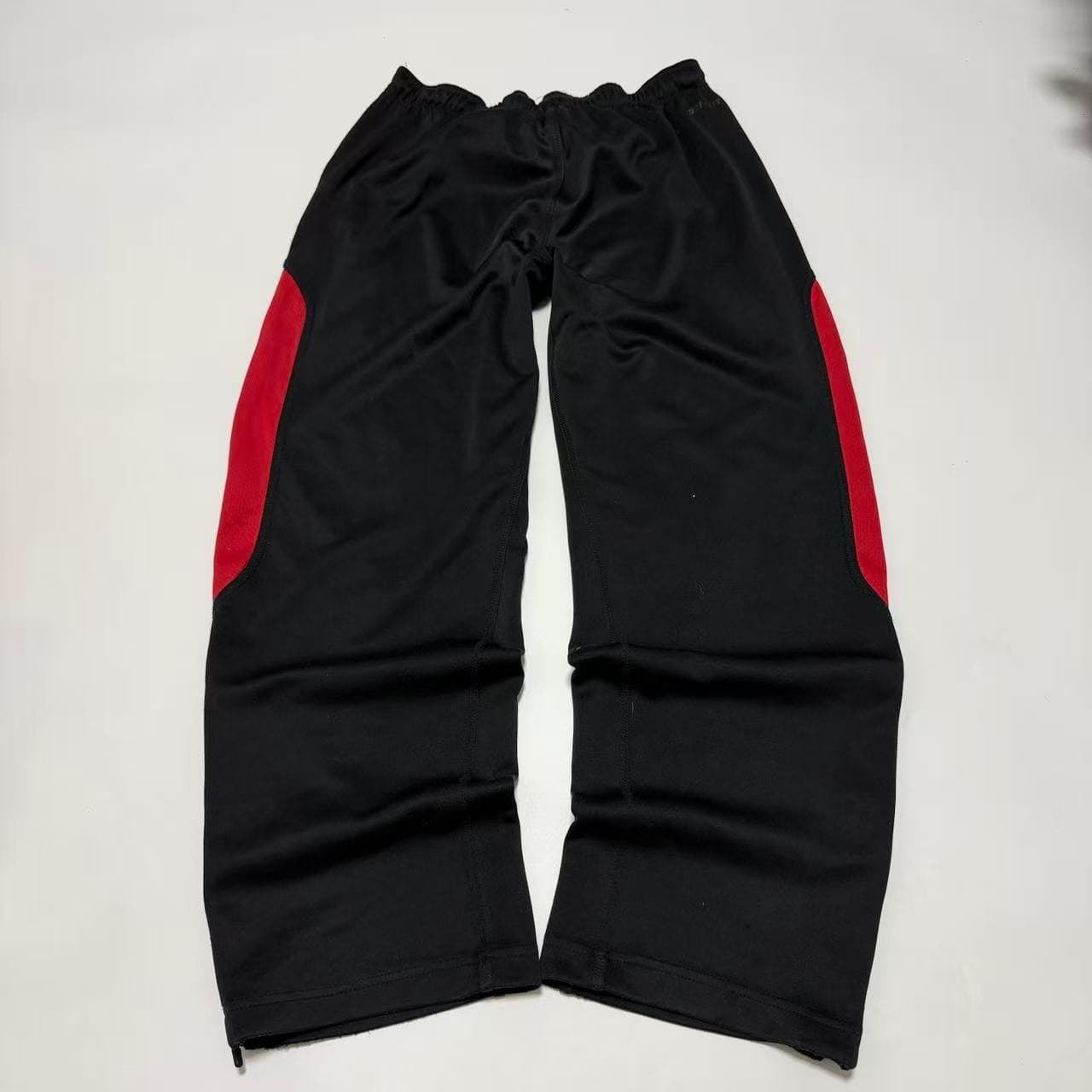 Nike Black & Red Track Pants — photo 2 of 8