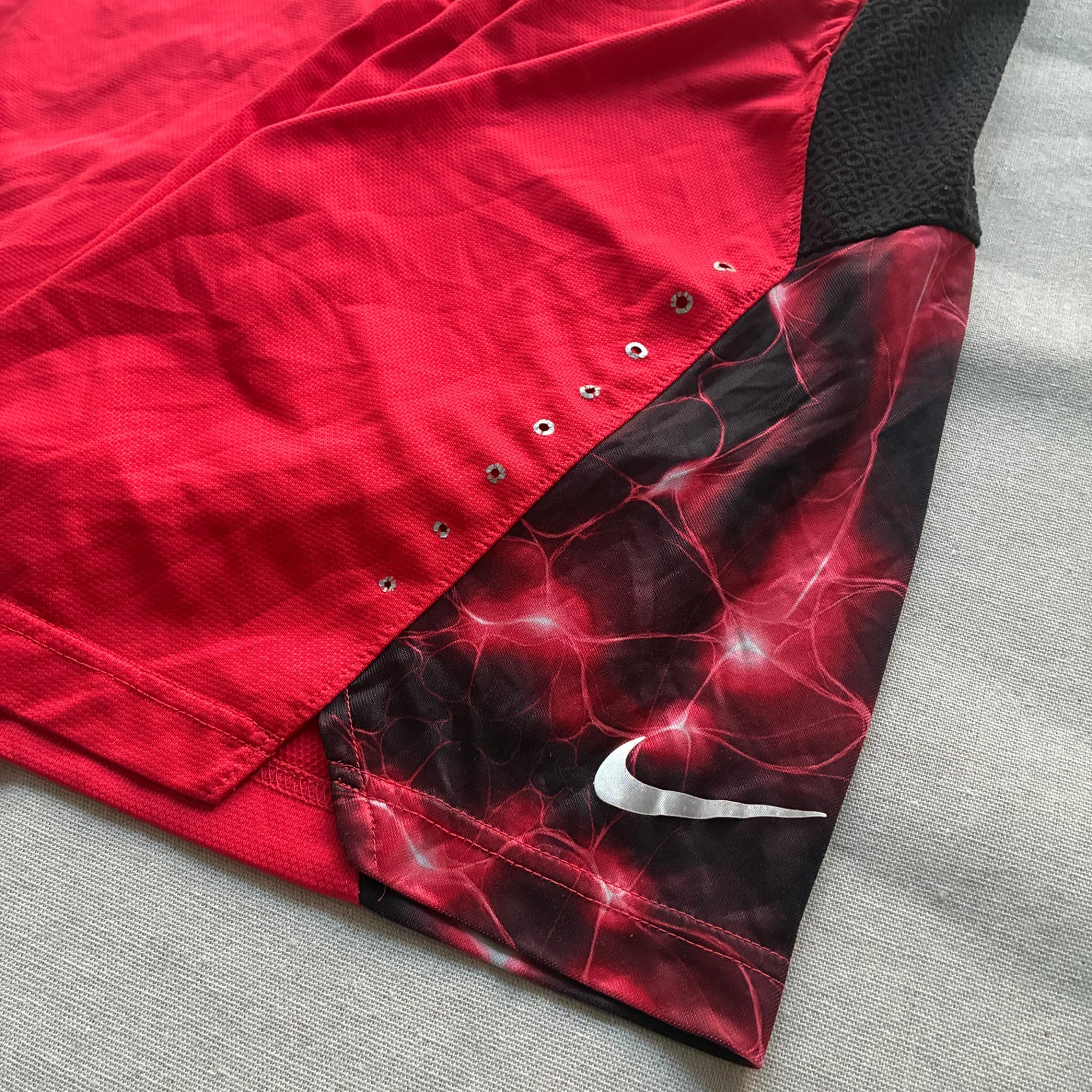 Nike Dri-FIT Basketball Shorts Red Black Lightning Print — photo 2 of 8