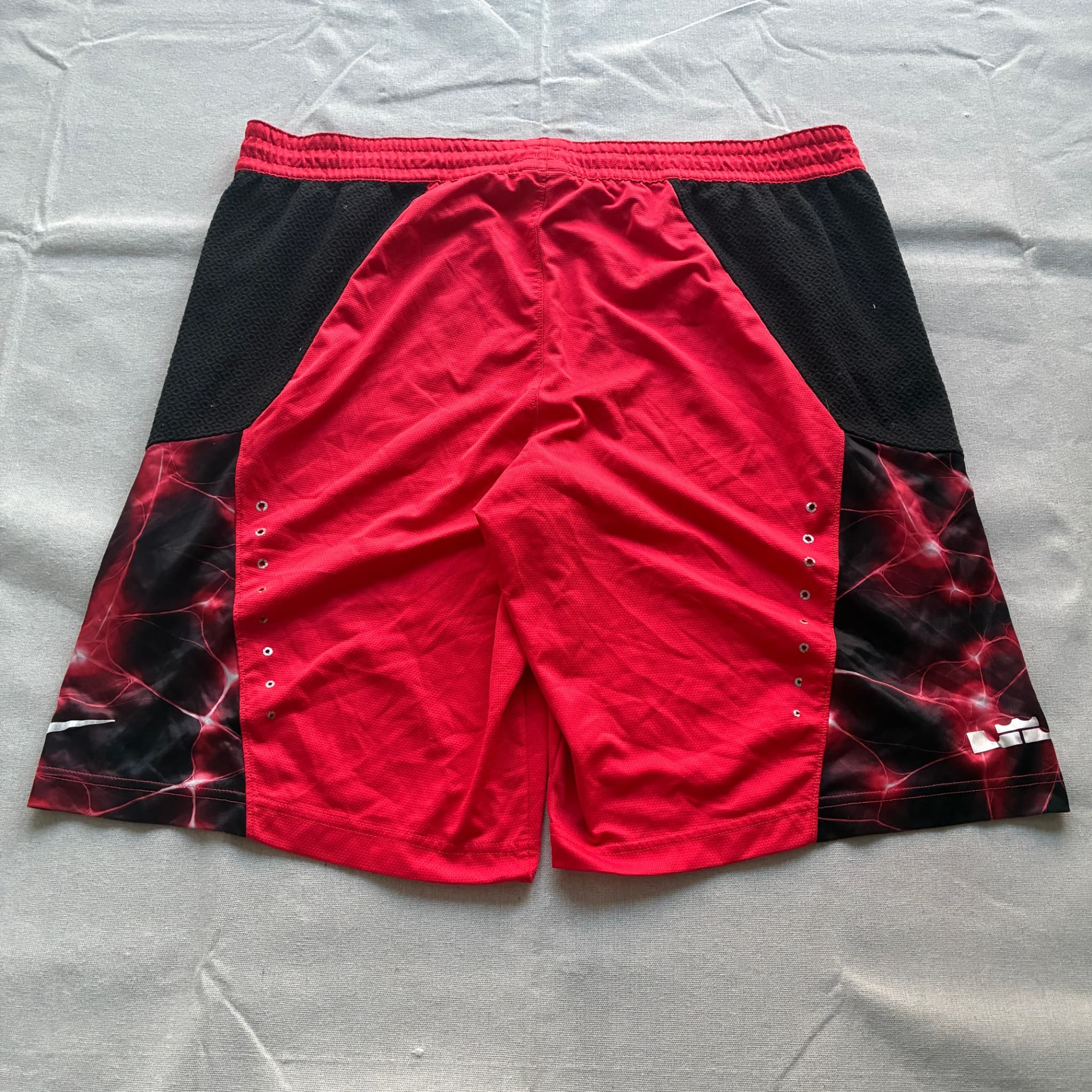 Nike Dri-FIT Basketball Shorts Red Black Lightning Print — photo 5 of 8