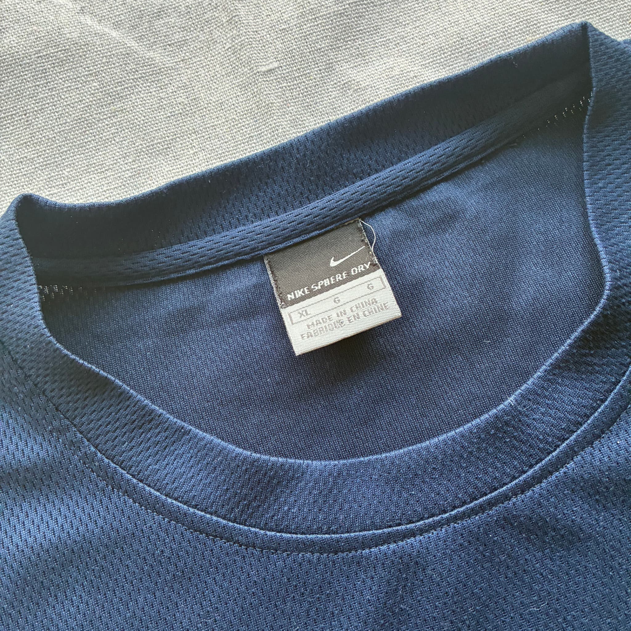 Nike Dri-FIT Mesh Training T-Shirt Navy Orange XL — photo 4 of 6