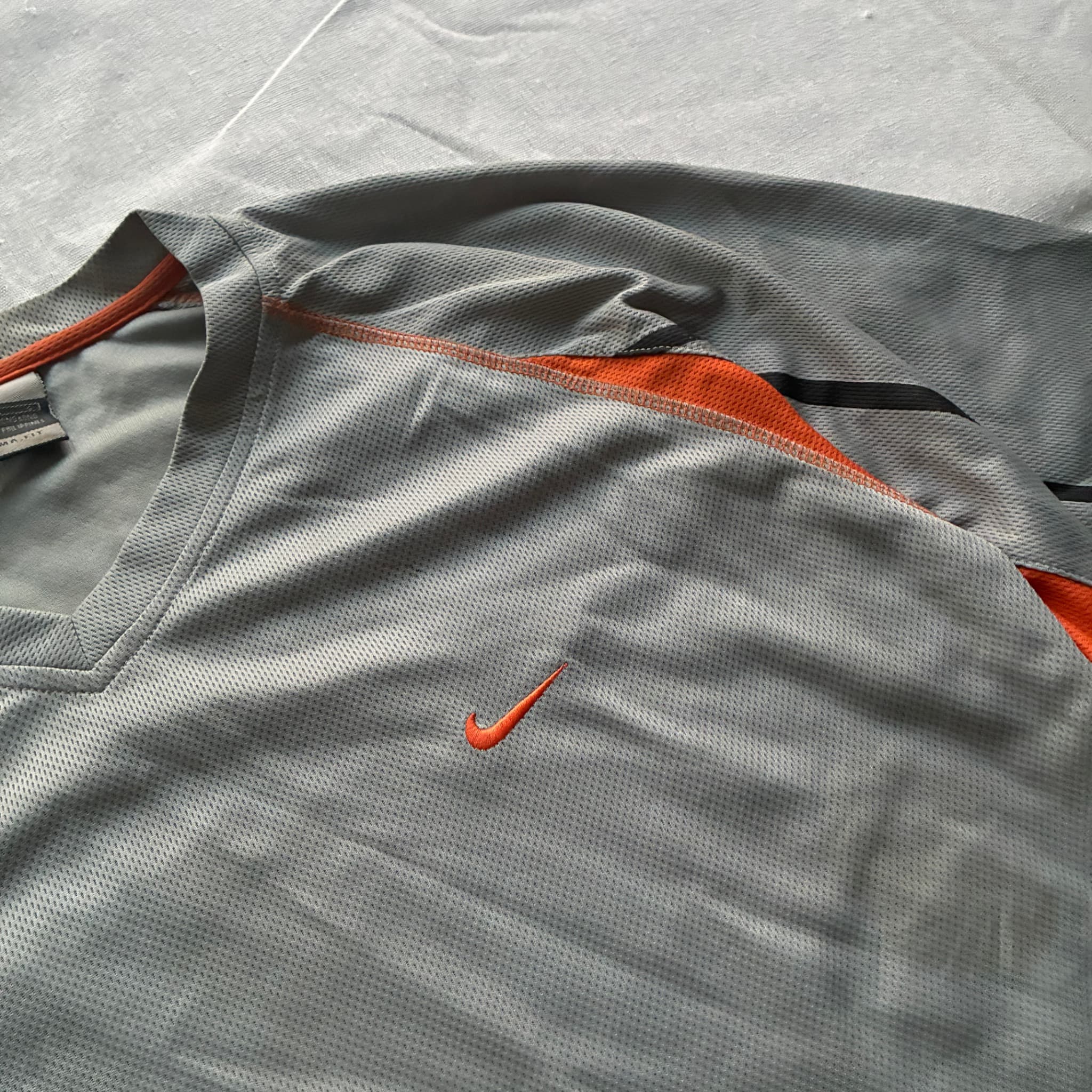 Nike Dri-FIT V-Neck Mesh Athletic T-Shirt — photo 4 of 7
