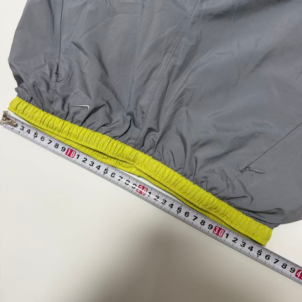 Nike Grey & Neon Yellow Windbreaker Pants — photo 8 of 11