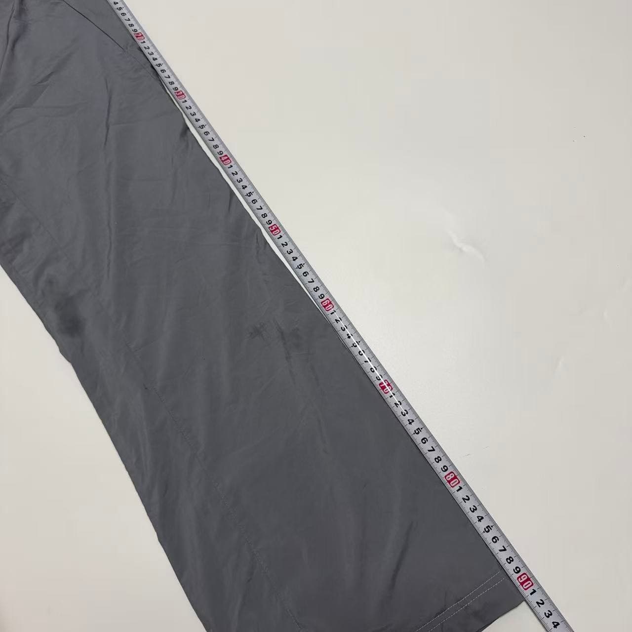 Nike Grey & Neon Yellow Windbreaker Pants — photo 9 of 11