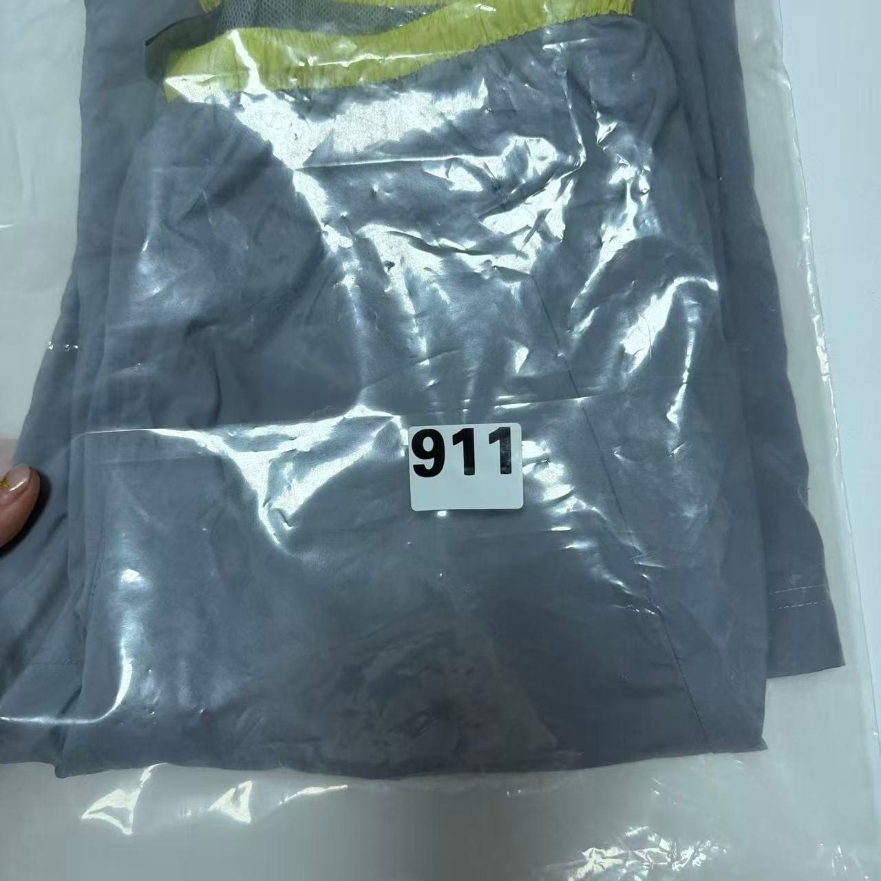 Nike Grey & Neon Yellow Windbreaker Pants — photo 11 of 11