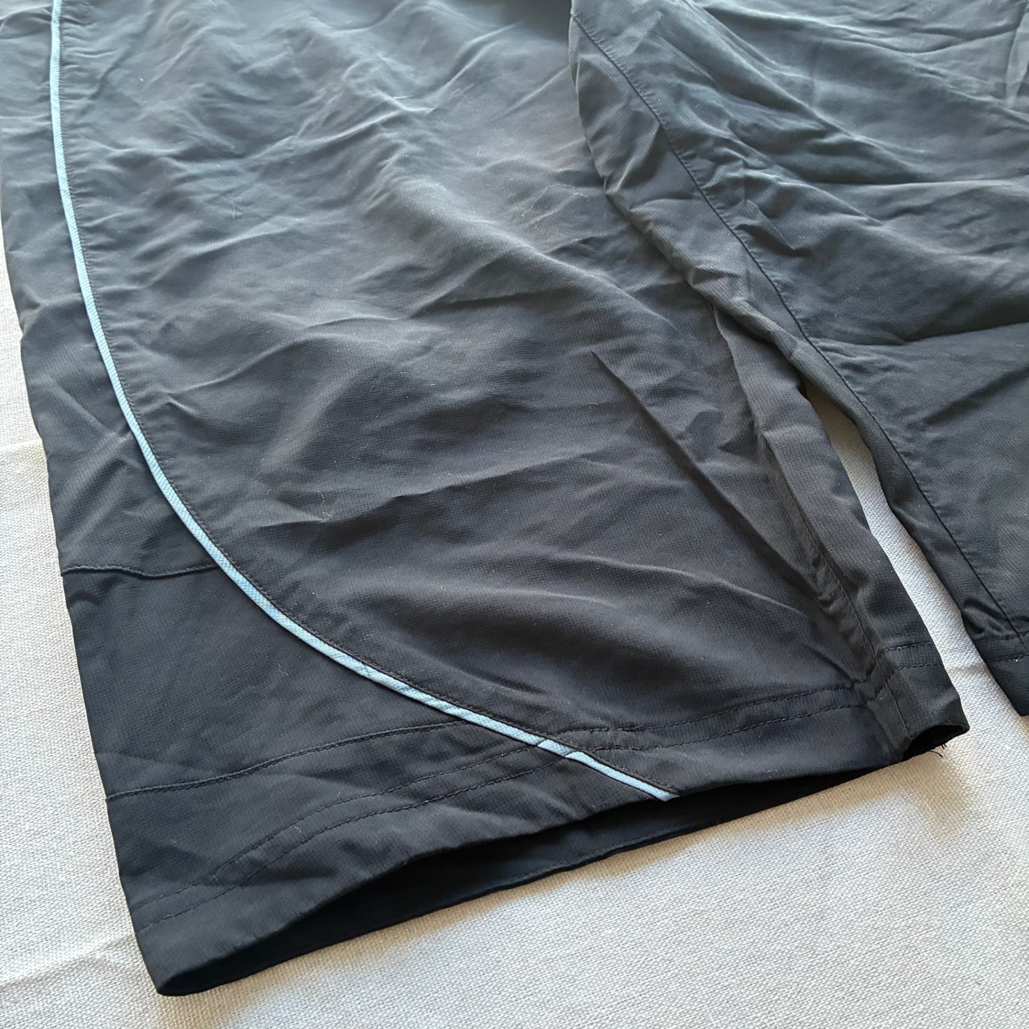 Nike Men's Black Athletic Performance Shorts With Piping XL — photo 2 of 7