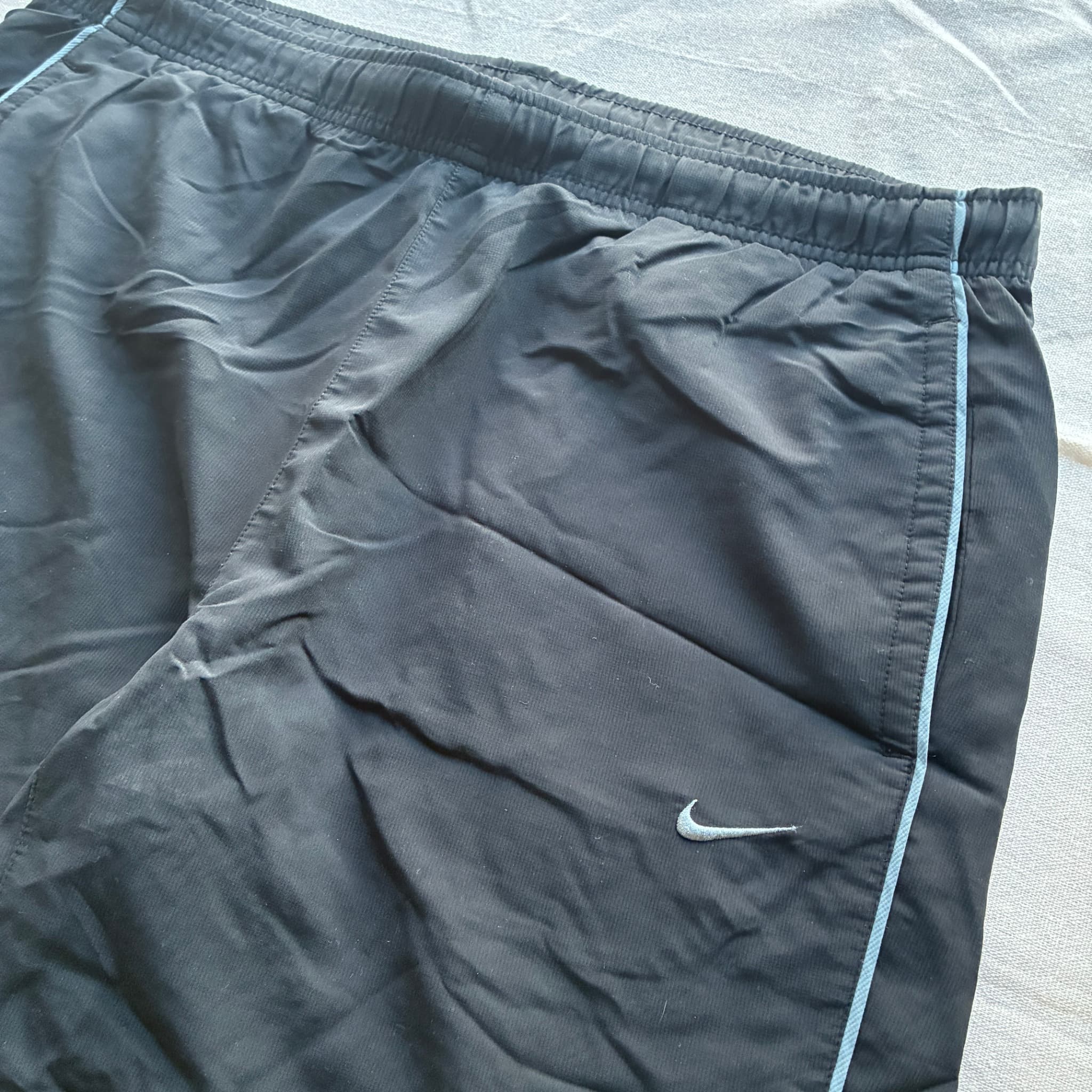 Nike Men's Black Athletic Performance Shorts With Piping XL — photo 3 of 7