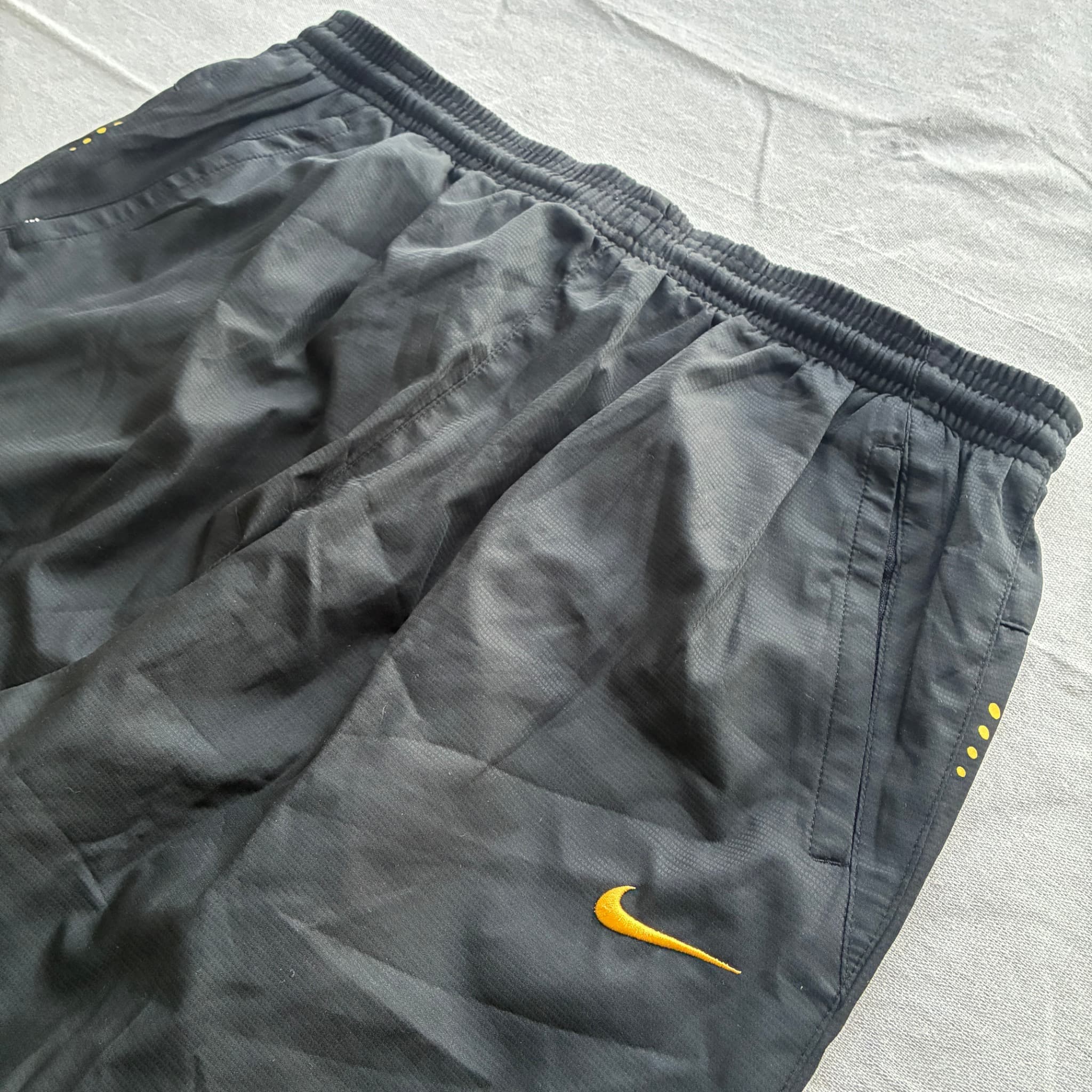 Nike Men's Black Athletic Training Shorts Size L — photo 3 of 7