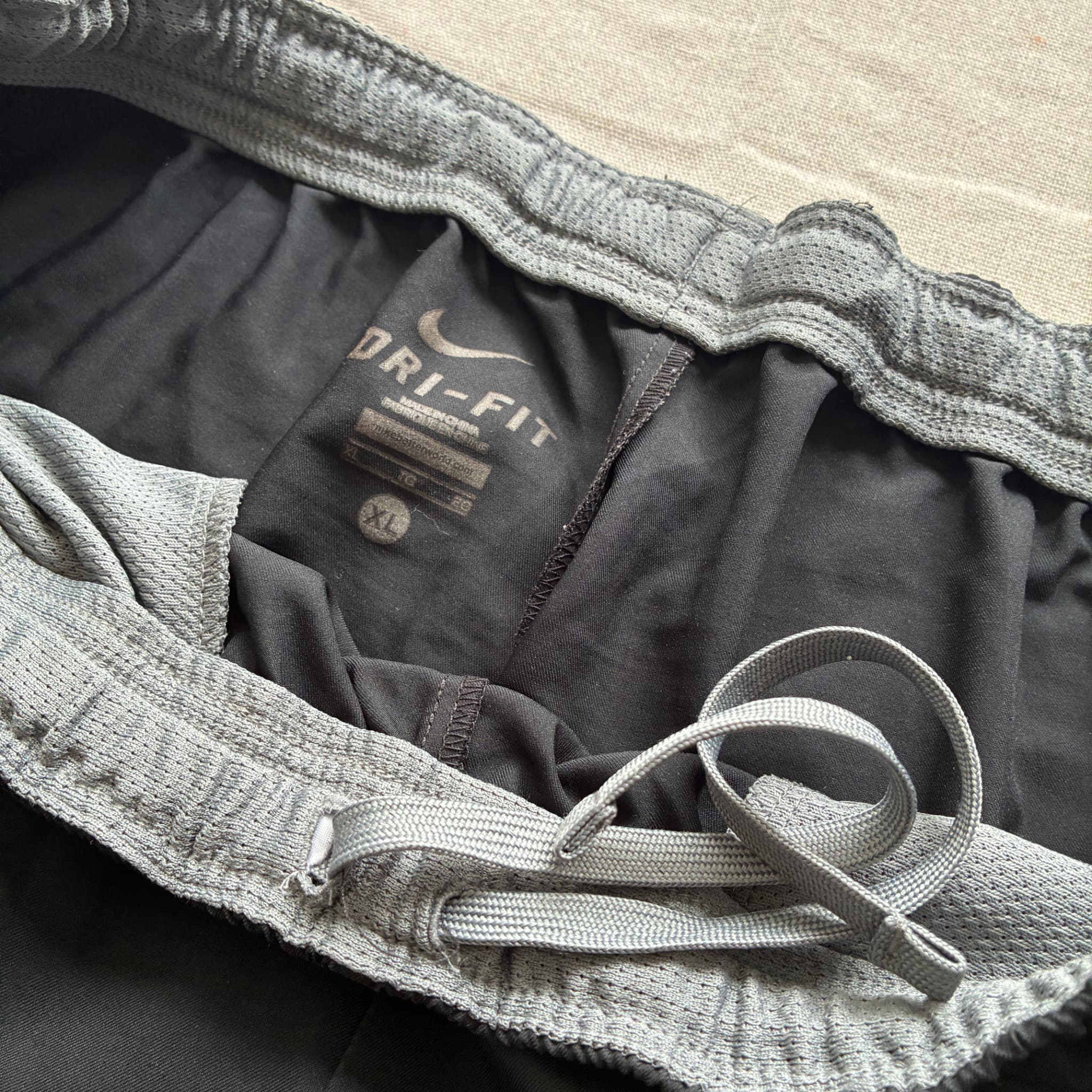 Nike Men's Black Dri-Fit Athletic Training Pants Size XL — photo 4 of 7