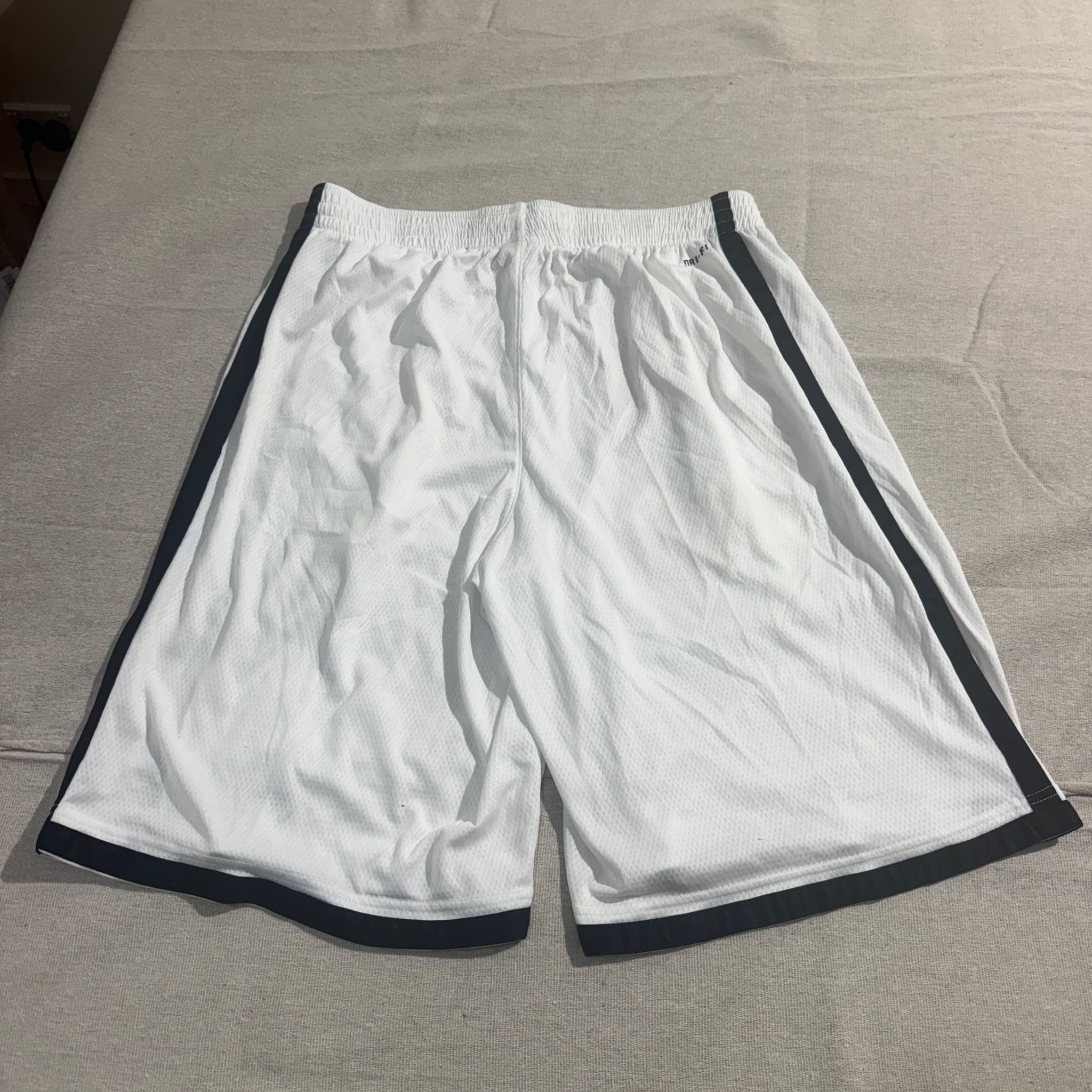 Nike Men's Dri-FIT Basketball Shorts White/Black XL — photo 5 of 6