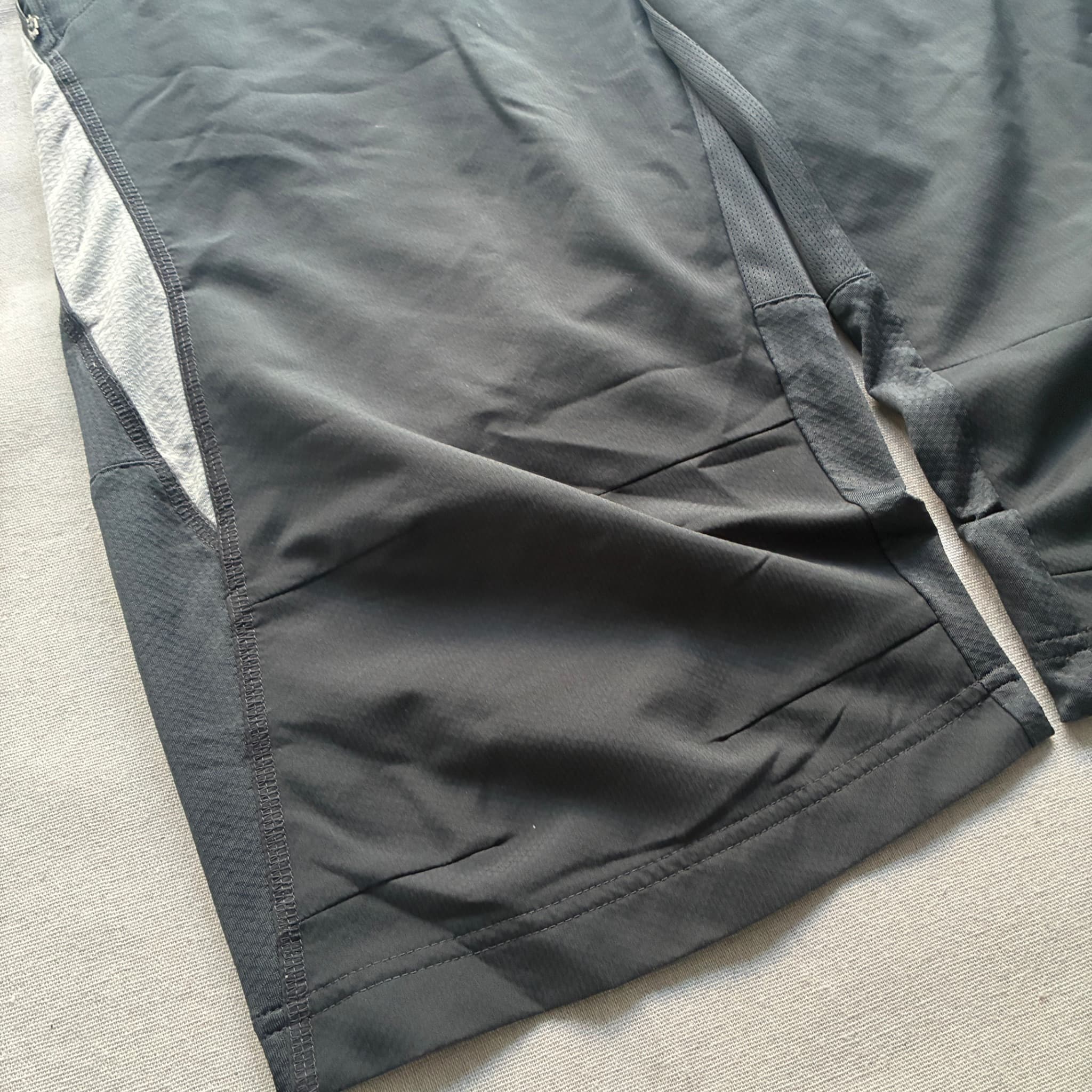 Nike Men's Dri-FIT Training Capris Black Grey Size L — photo 2 of 7