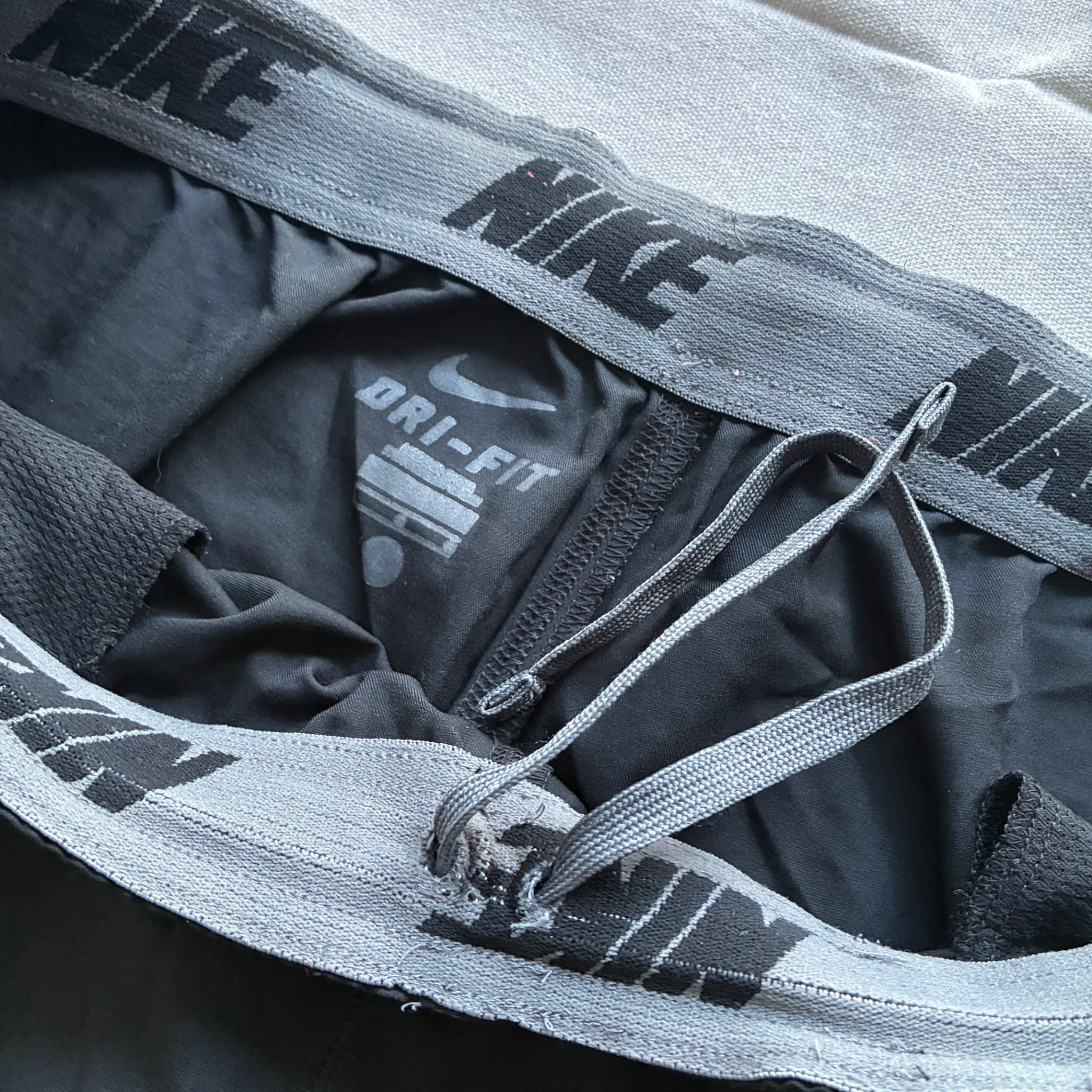Nike Men's Dri-FIT Training Shorts Black Athletic Gym Wear — photo 4 of 7