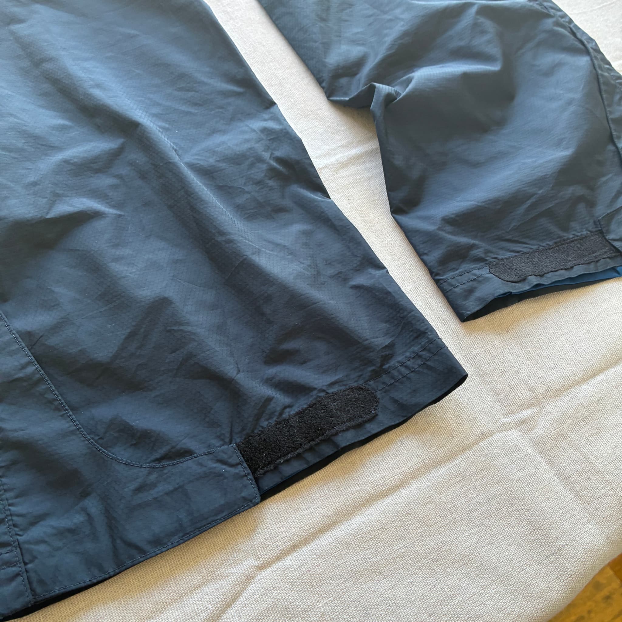 Nike Men's Lightweight Nylon Track Pants Black Size M — photo 6 of 7