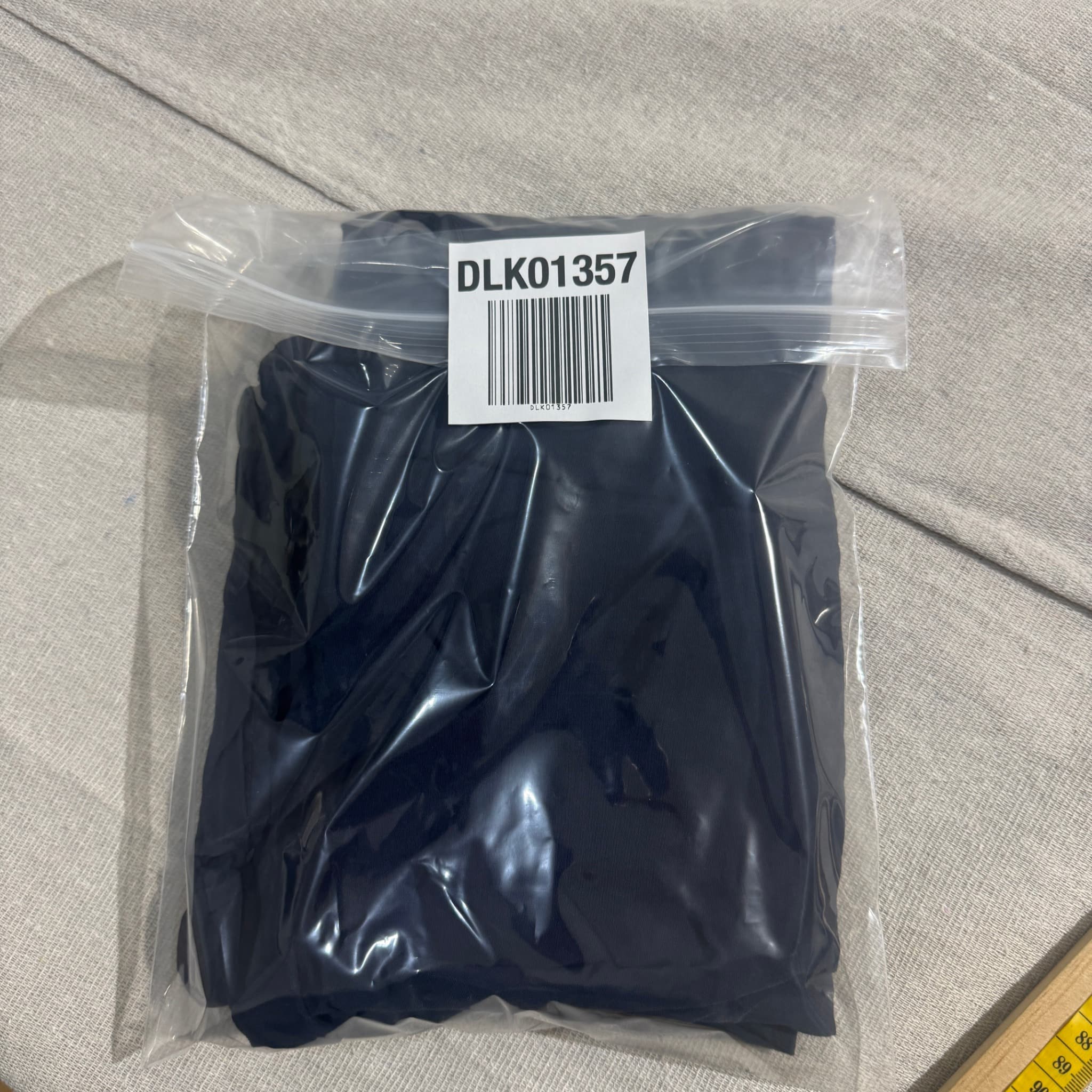 Nike Navy Blue Nylon Capri Pants Size L — photo 6 of 6