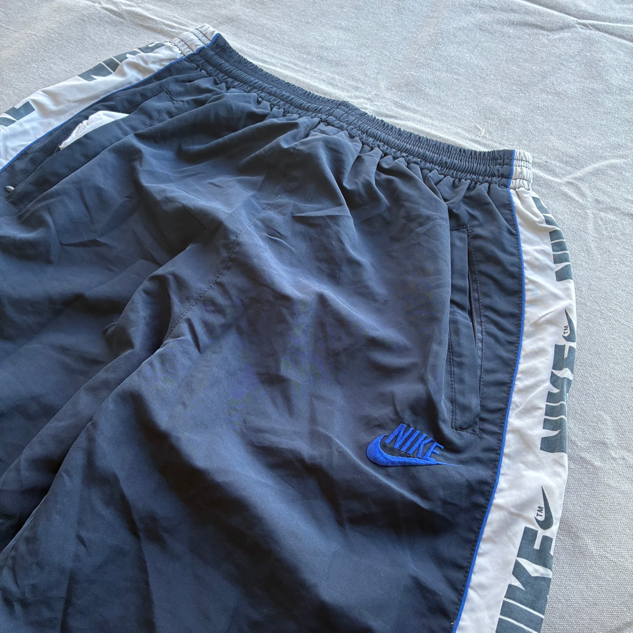Nike Nylon Track Pants Black White Blue Logo Tape Baggy Vintage 2000s Size M — photo 3 of 7