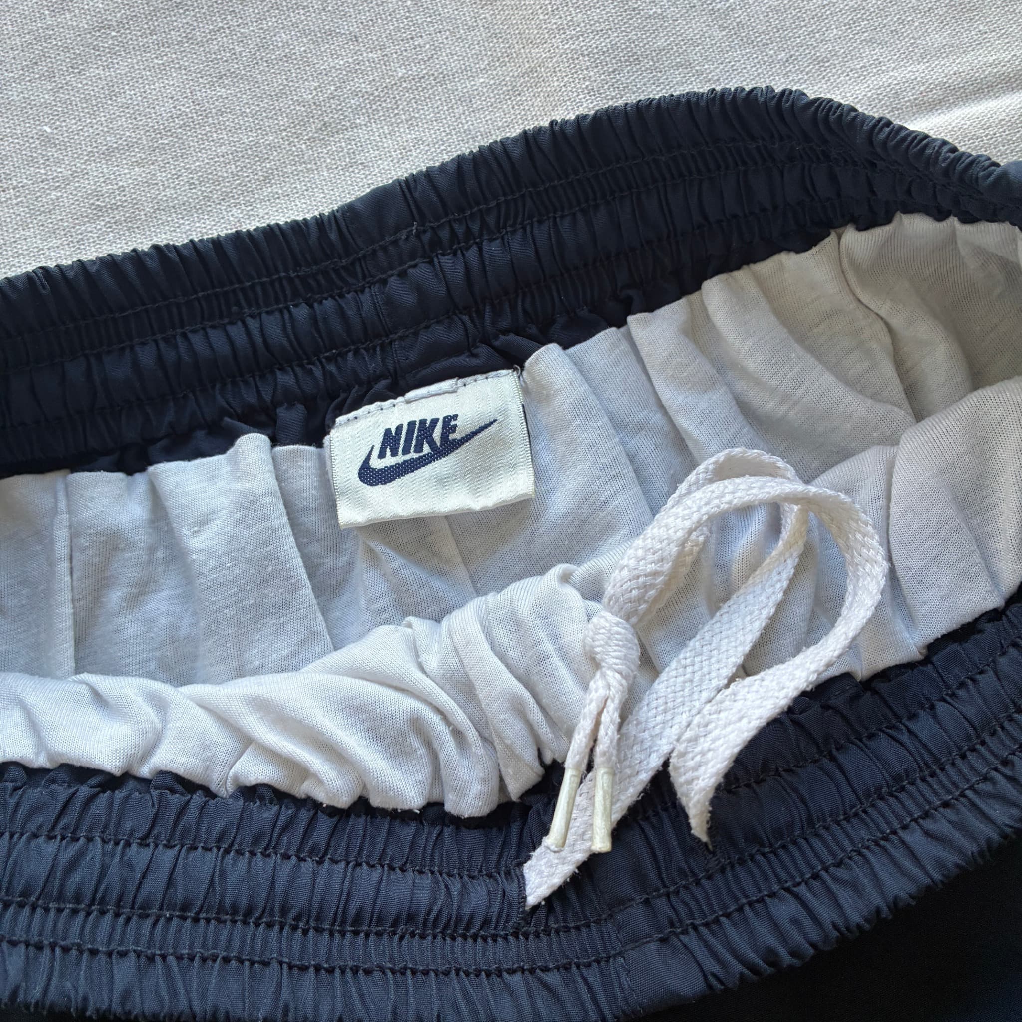 Nike Nylon Track Pants Black White Blue Logo Tape Baggy Vintage 2000s Size M — photo 4 of 7