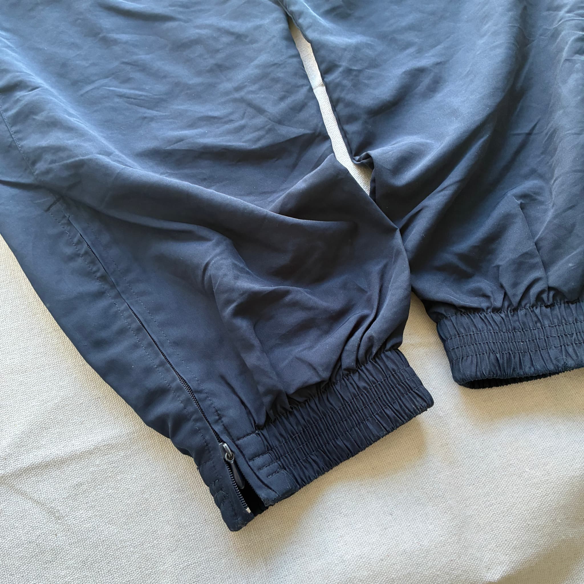 Nike Nylon Track Pants Black White Blue Logo Tape Baggy Vintage 2000s Size M — photo 6 of 7
