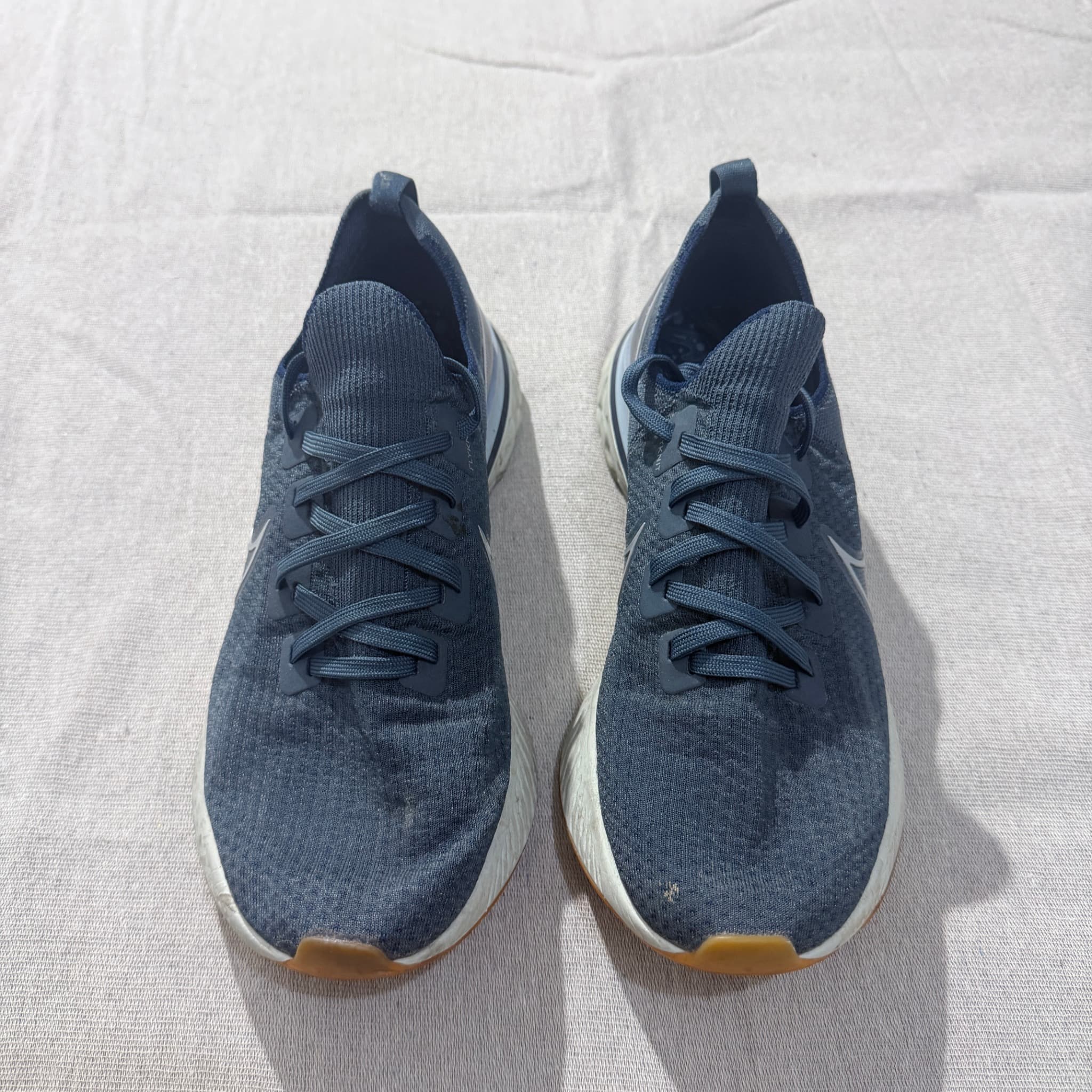 Nike React Infinity Run Flyknit 2 Men's Sneakers — photo 2 of 6