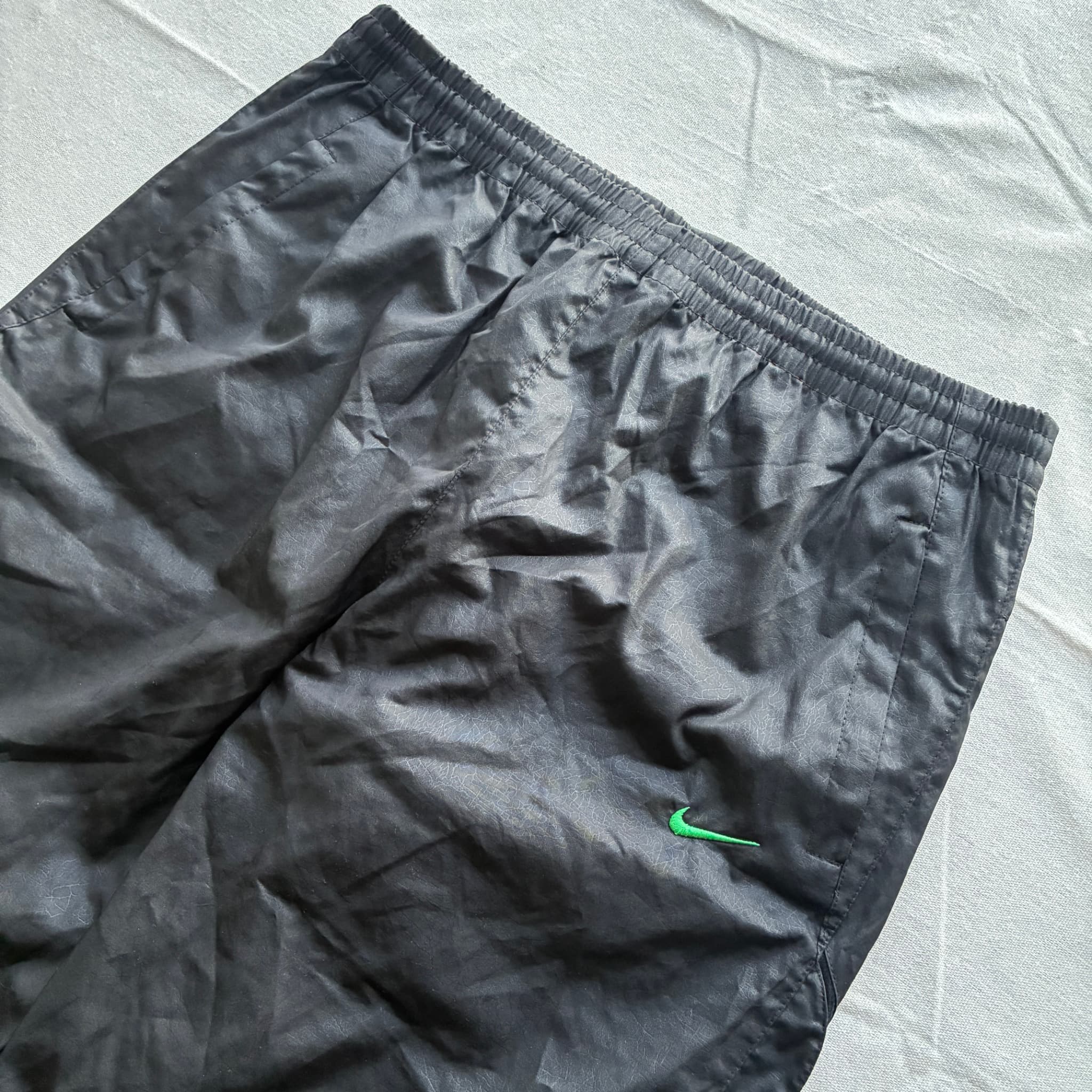 Nike Series 87 Nylon Cargo Shorts Black Adjustable Hem Size XL — photo 3 of 7