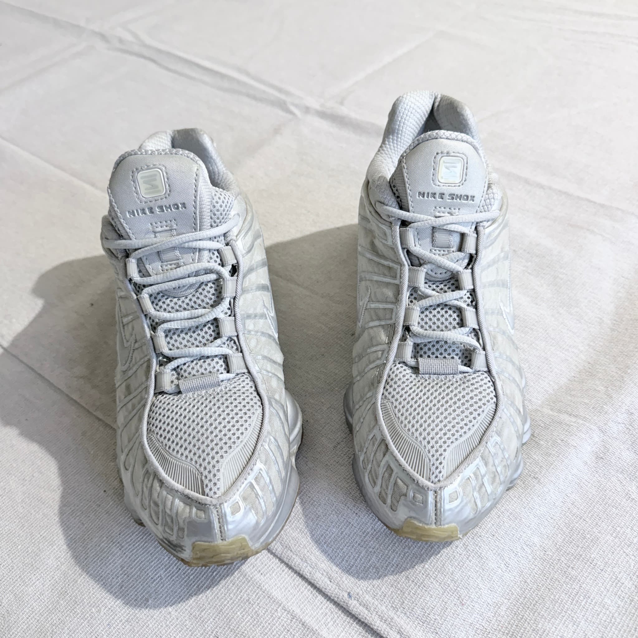 Nike Shox TL Metallic Silver Sneakers — photo 2 of 9