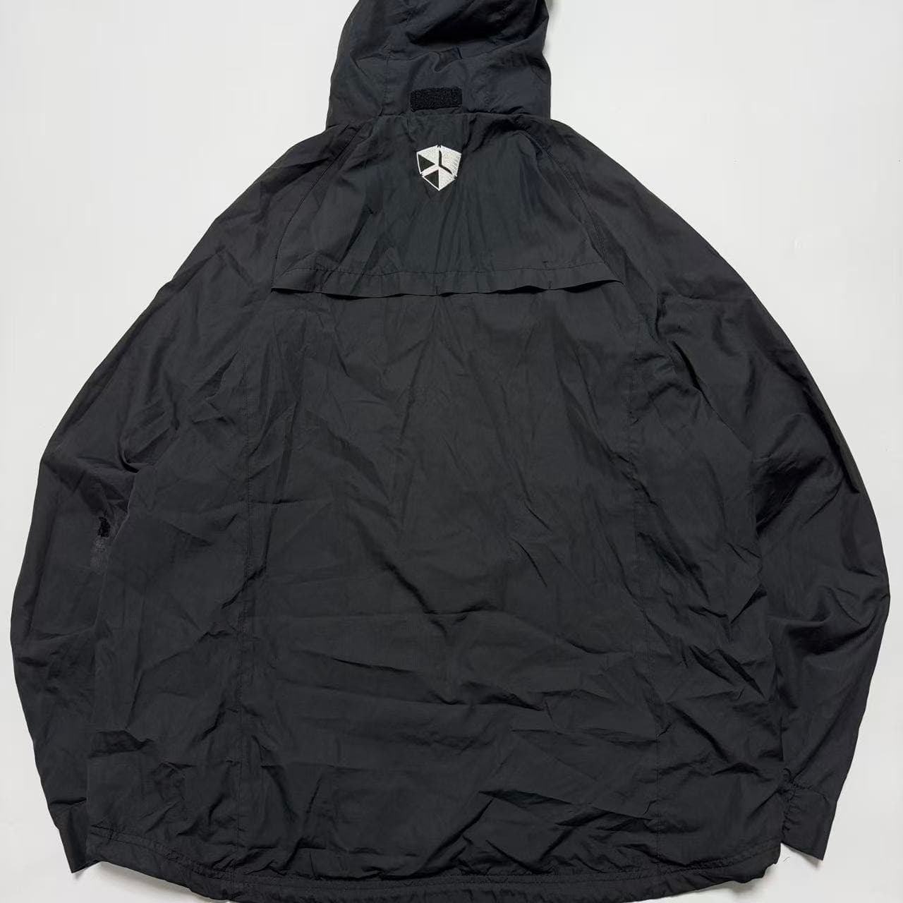 Nike Storm-FIT Lightweight Hooded Rain Jacket Black — photo 2 of 9