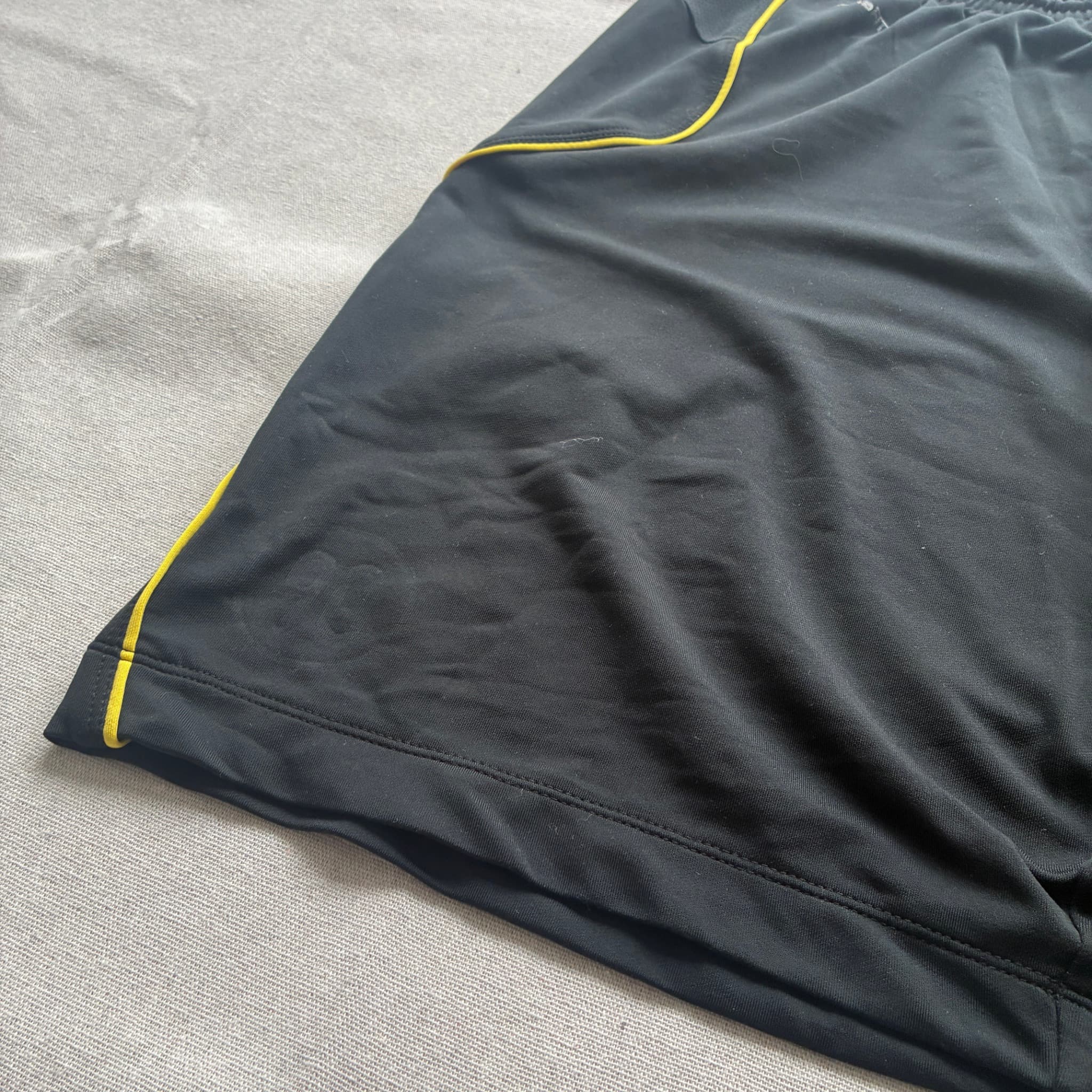 Nike Total 90 Dri-FIT Athletic Training Shorts Black Yellow Size M — photo 2 of 7