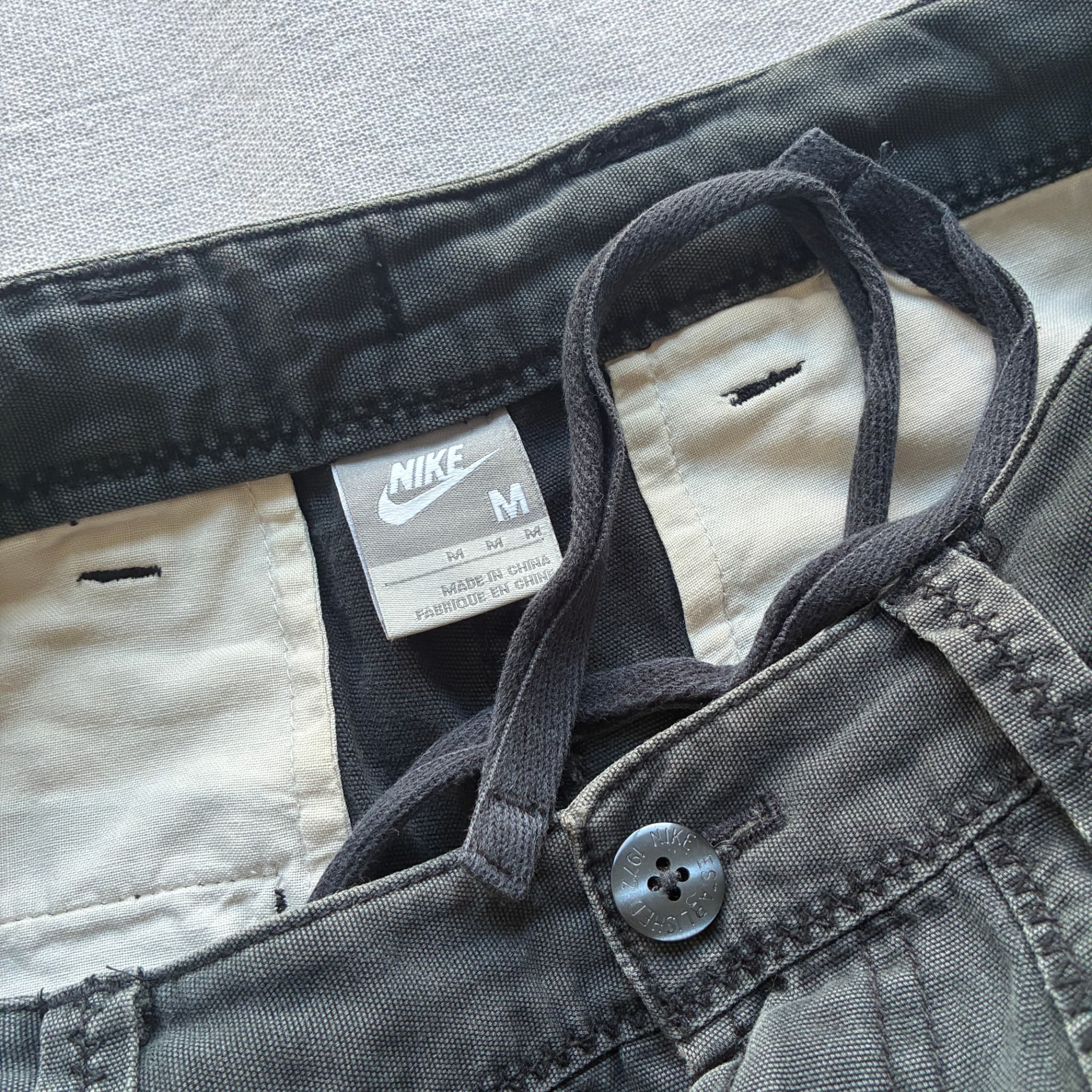 Nike Utility Canvas Shorts Black Baggy Vintage 2000s Release Size M — photo 4 of 7