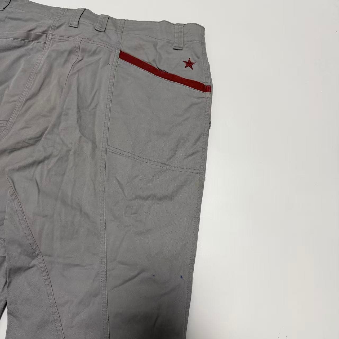 Nike Vintage 2000s Grey Utility Cargo Pants XL — photo 12 of 13