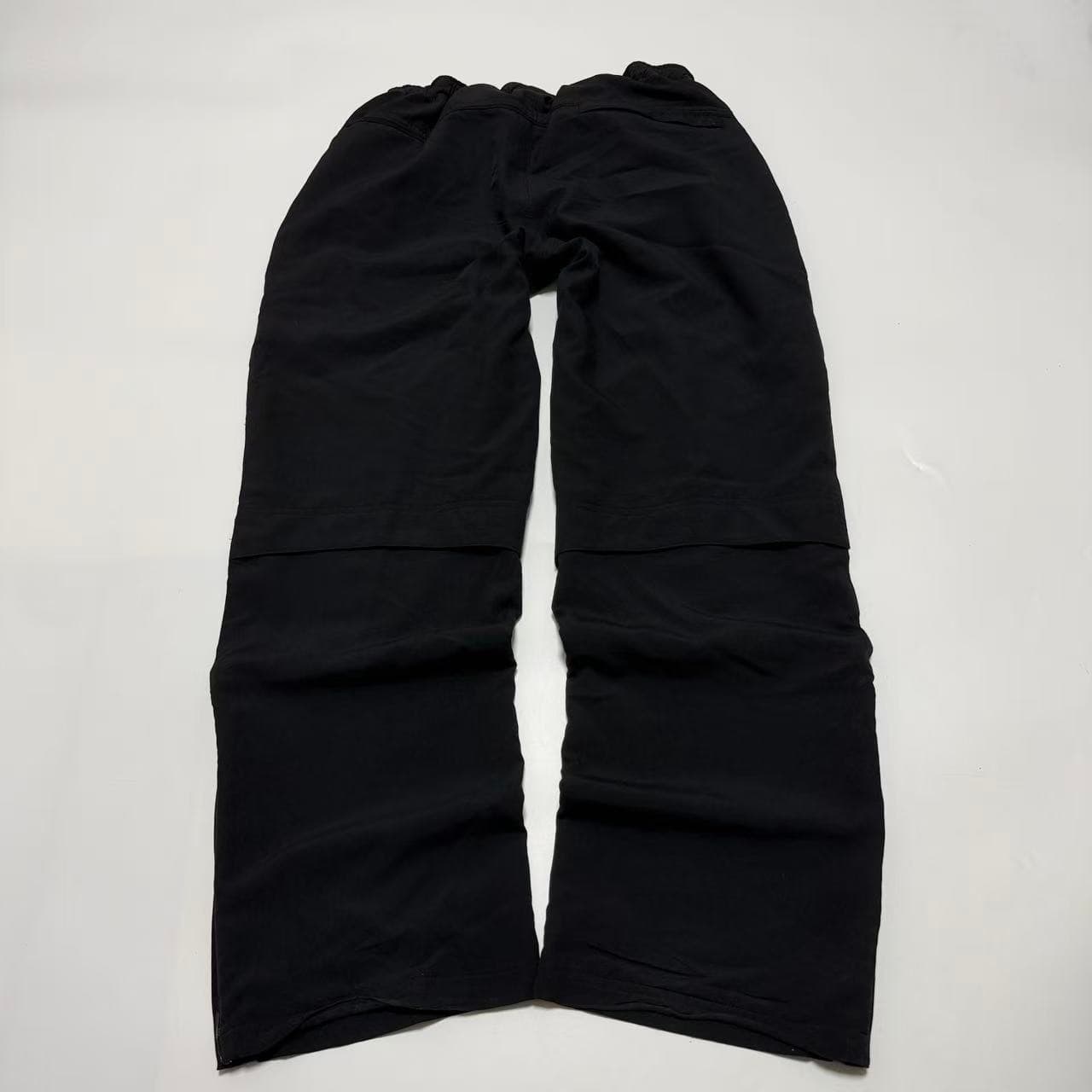 Nike Vintage 2000s Women's Black Track Pants Size M — photo 2 of 10