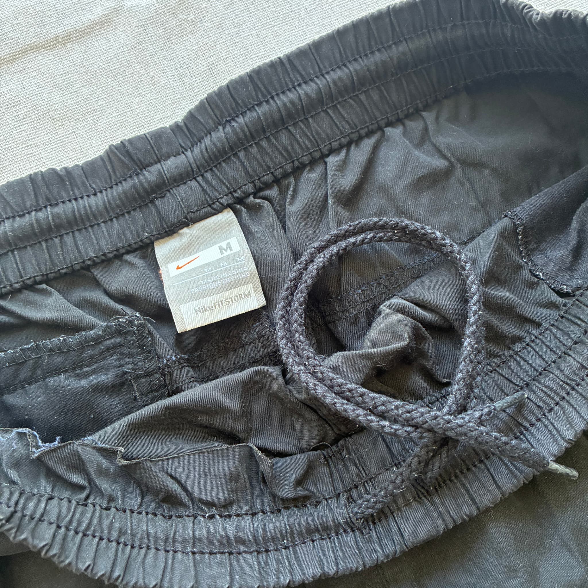 Nike Vintage Black And Gold Athletic Shorts — photo 4 of 8